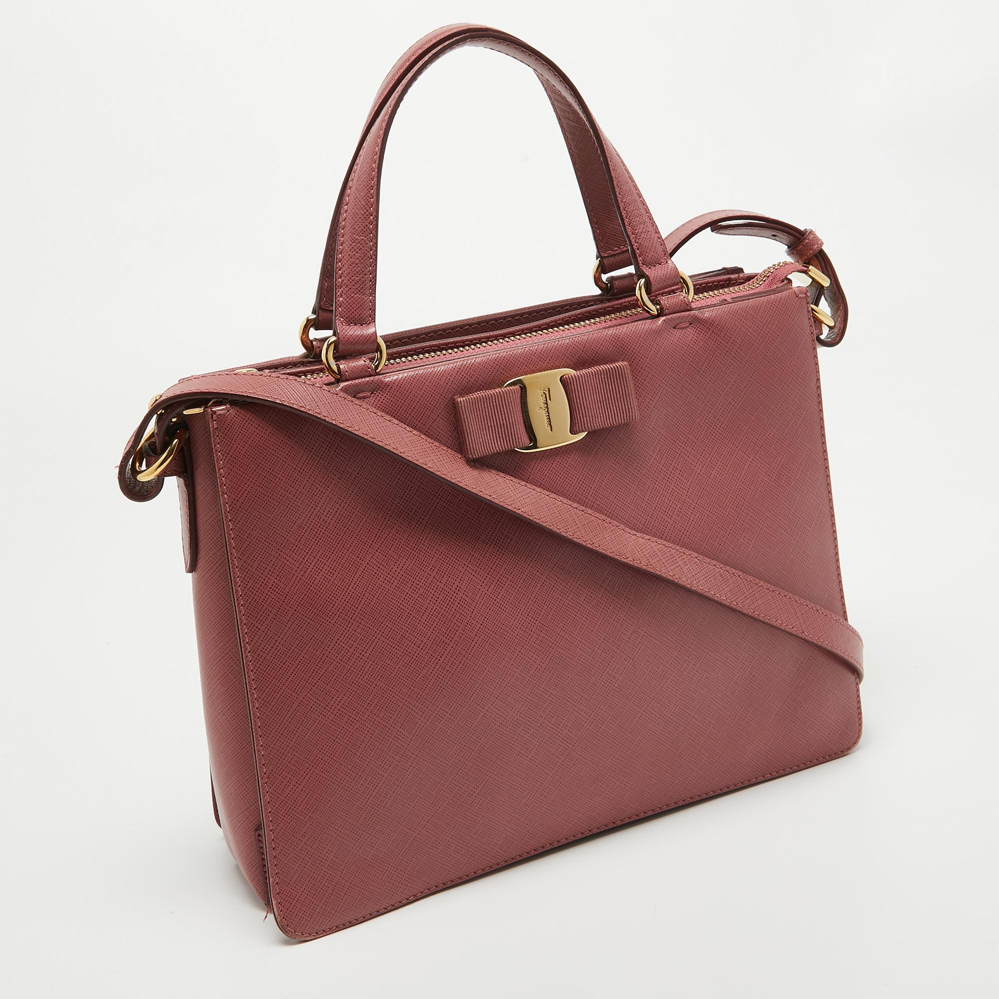 Salvatore Ferragamo Dark Pink Leather Shoulder Bag For Sale 1