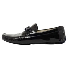 Salvatore Ferragamo Dunkel lila Lackleder Mason Loafers Größe 44