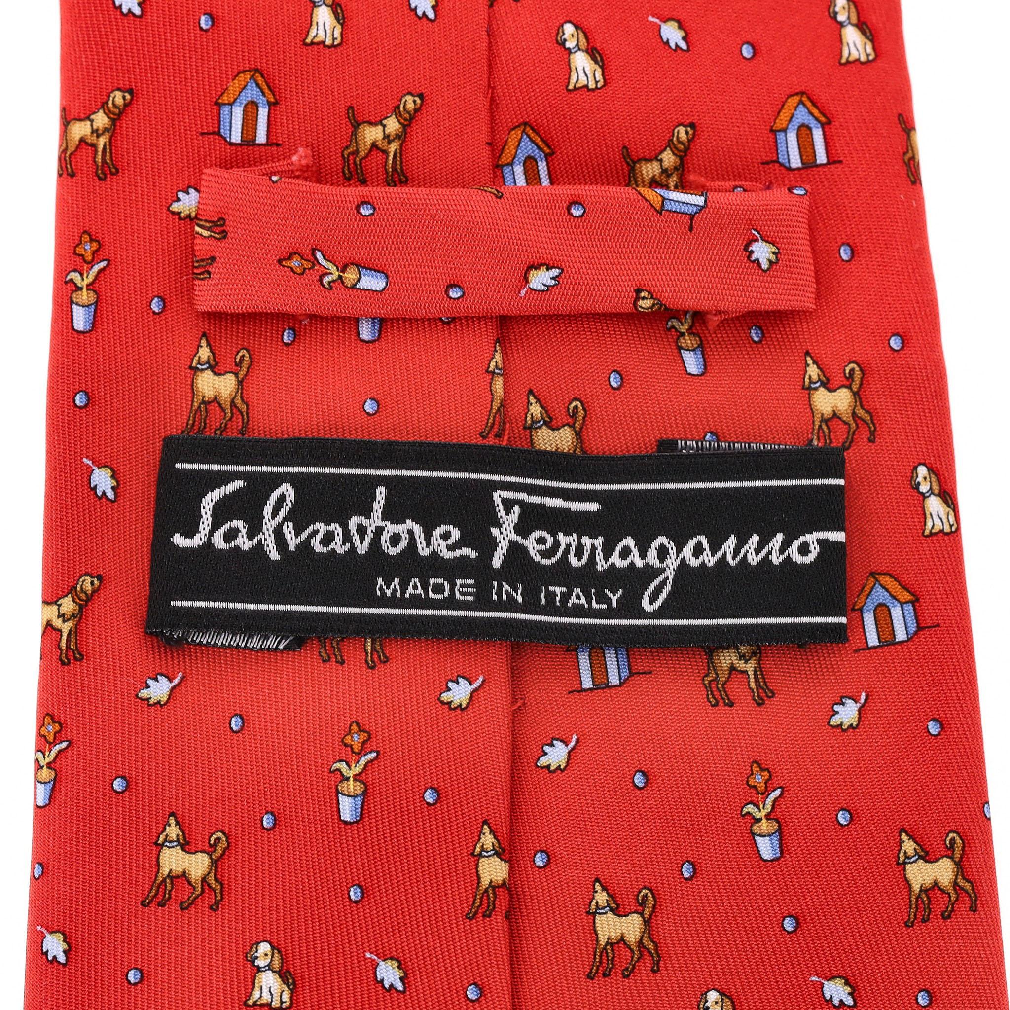 Salvatore Ferragamo Seidenkrawatte mit Hundedruck im Angebot 2
