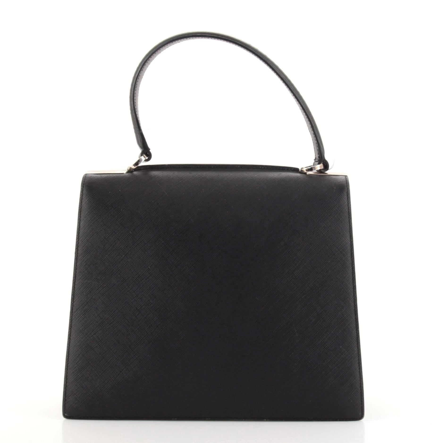 Salvatore Ferragamo Double Gancini Top Handle Tasche aus Saffiano Leder (Schwarz)
