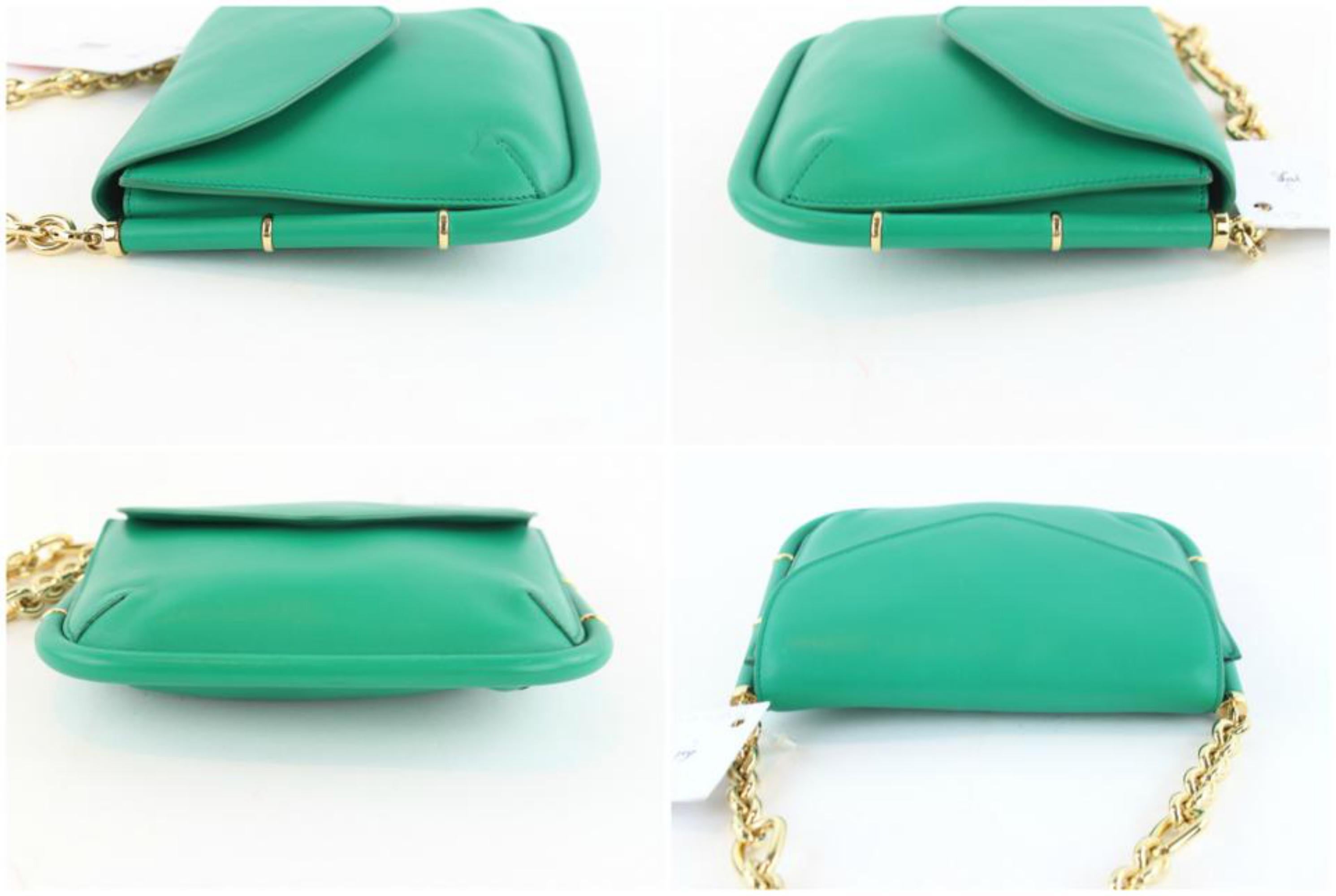 Salvatore Ferragamo Emerald Chain Flap 23mz1102 Green Leather Shoulder Bag For Sale 3