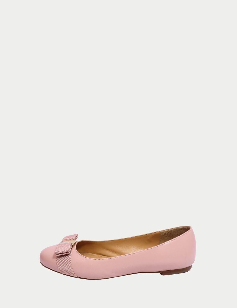 Salvatore Ferragamo -  UE 38,5 en Bueno Estado en Amman, JO