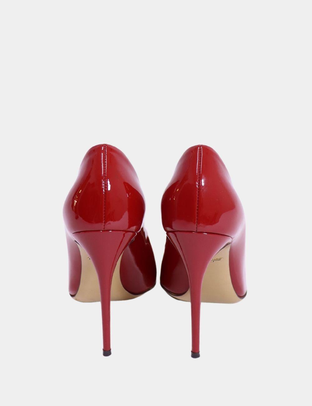 Salvatore Ferragamo Fiore Pumps EU 37.5 In Excellent Condition For Sale In Amman, JO