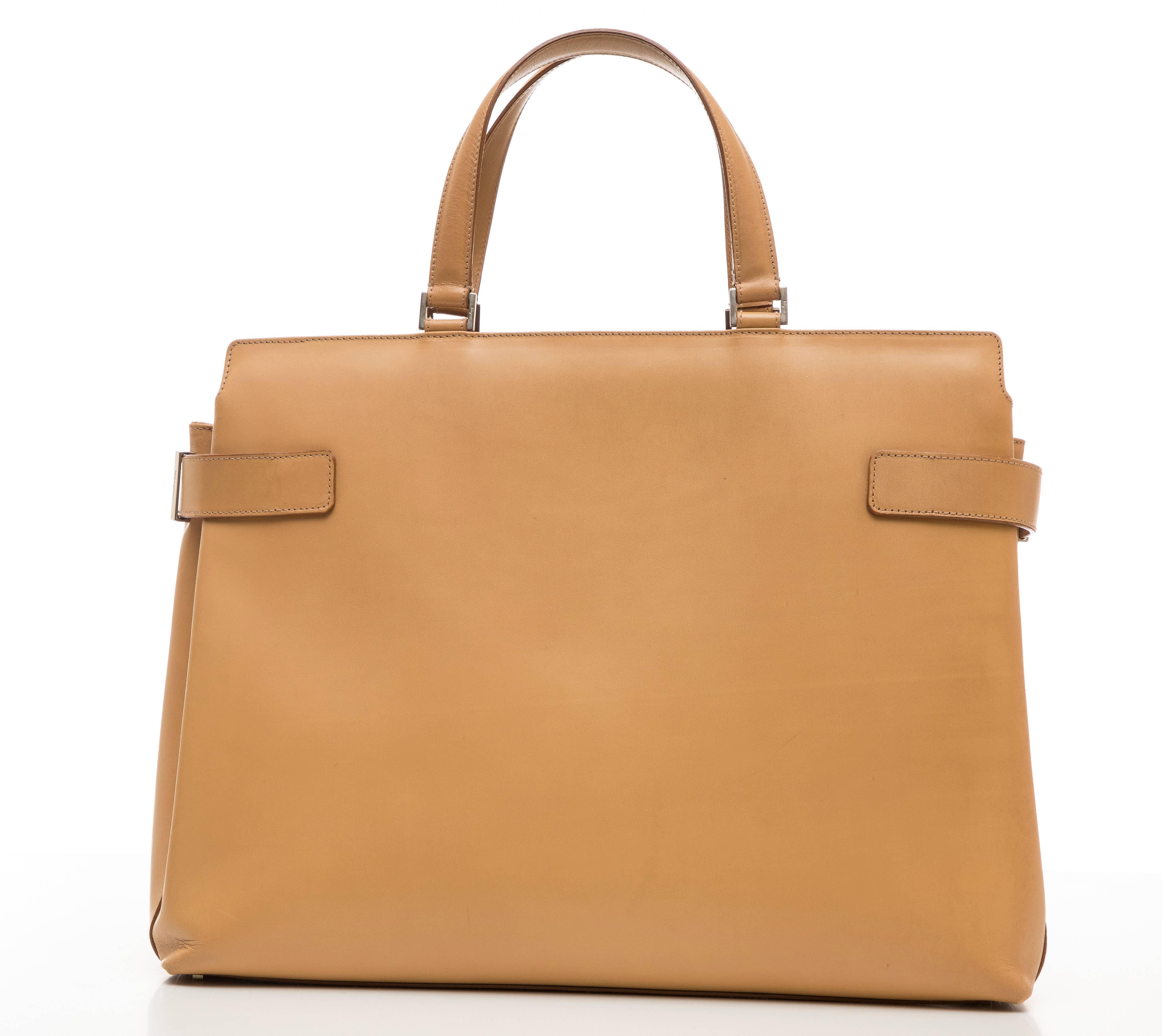 Salvatore Ferragamo Large Butterscotch Leather Top Handle Handbag In Good Condition For Sale In Cincinnati, OH