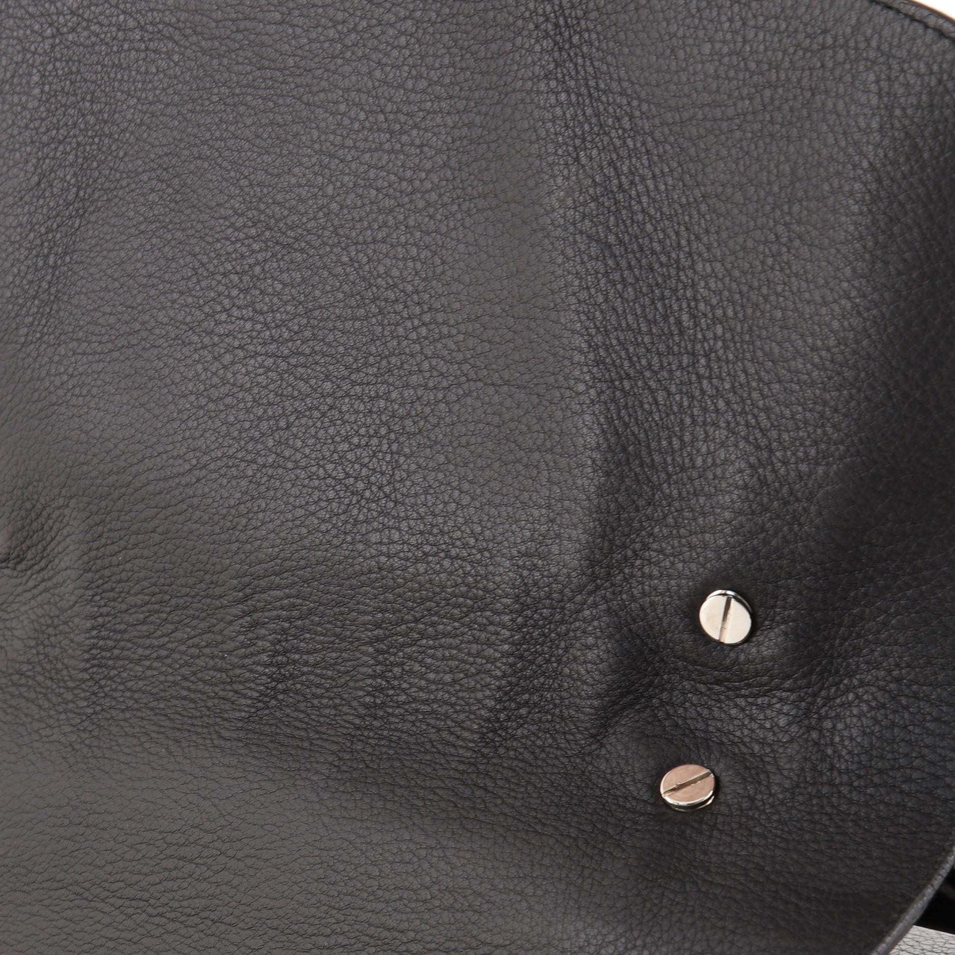 Salvatore Ferragamo Front Pocket Shoulder Bag Leather 2