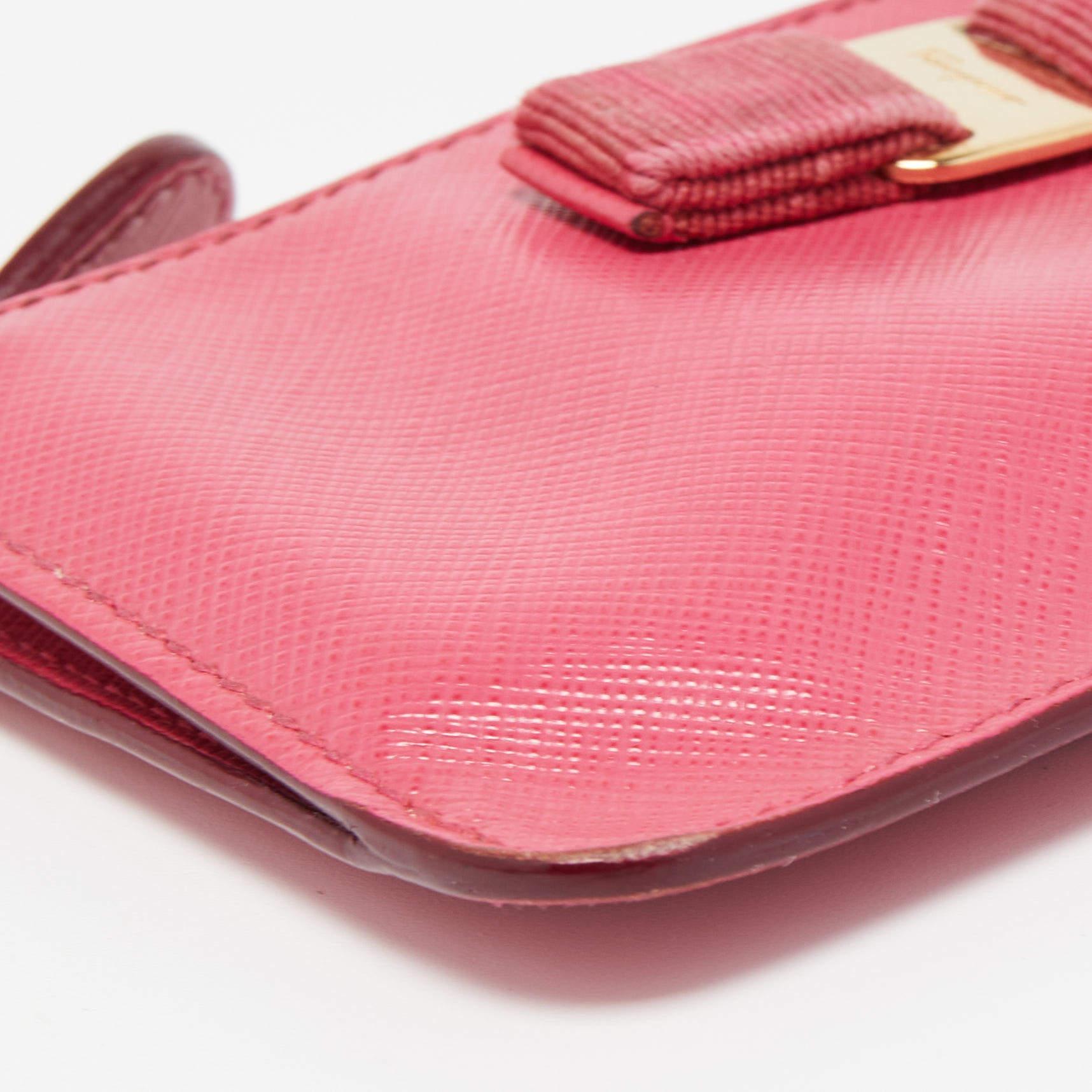 Salvatore Ferragamo Fuchsia Leather Bow Zip Coin Purse For Sale 3