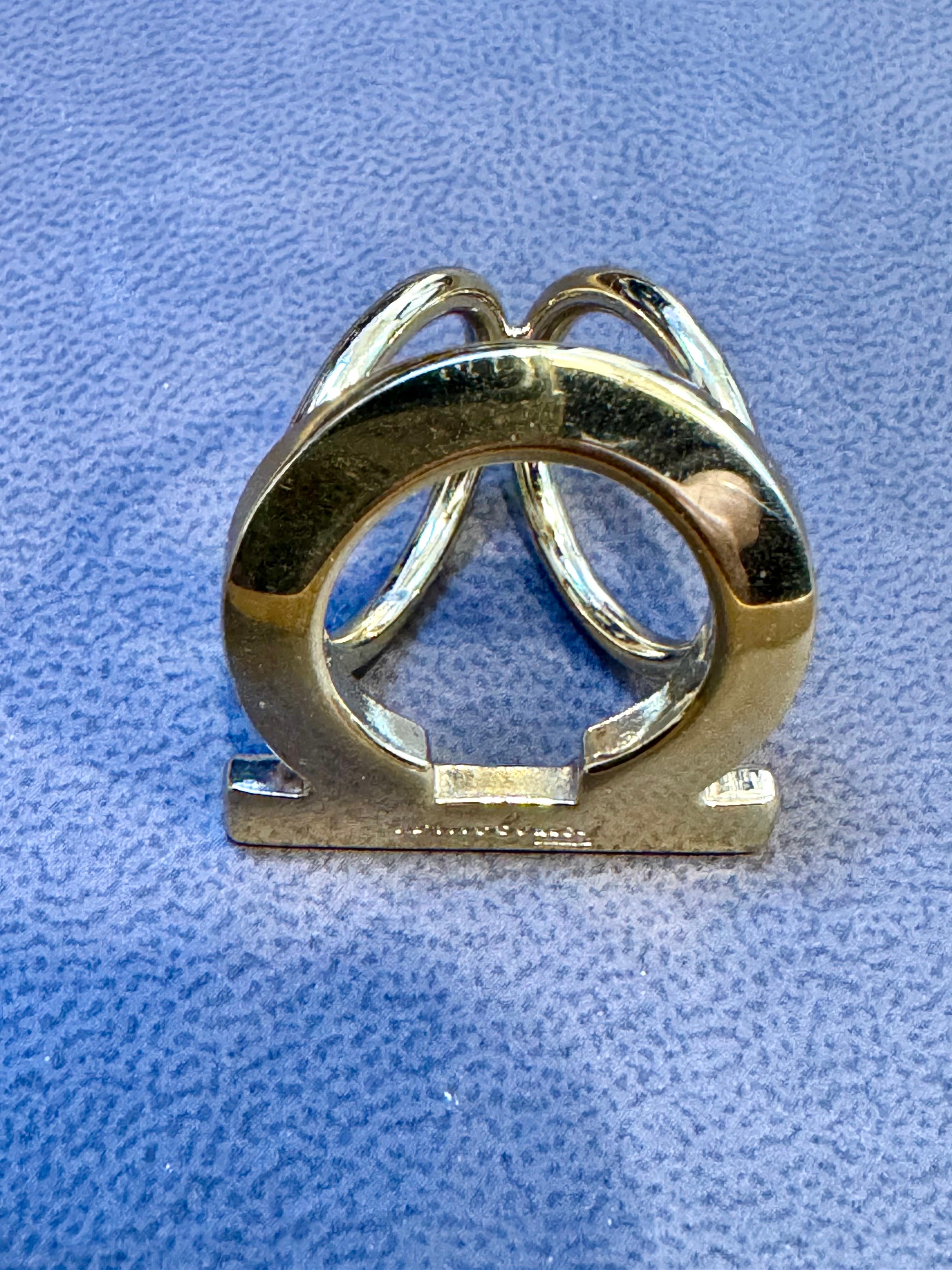 Salvatore Ferragamo  Ganchini scarf ring /Ring gold Tone, Medium Size For Sale 5