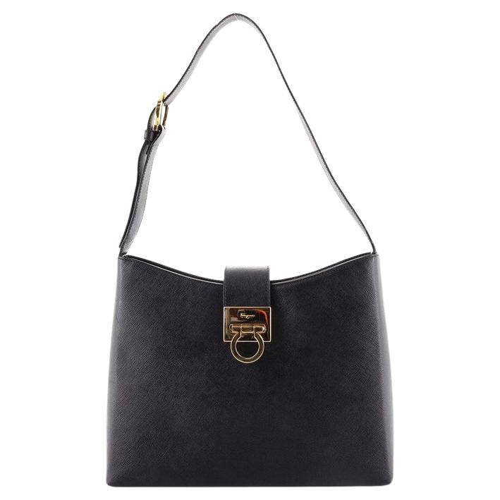 Salvatore Ferragamo Gancini Lock Klappe Umhängetasche aus Saffiano-Leder Klein