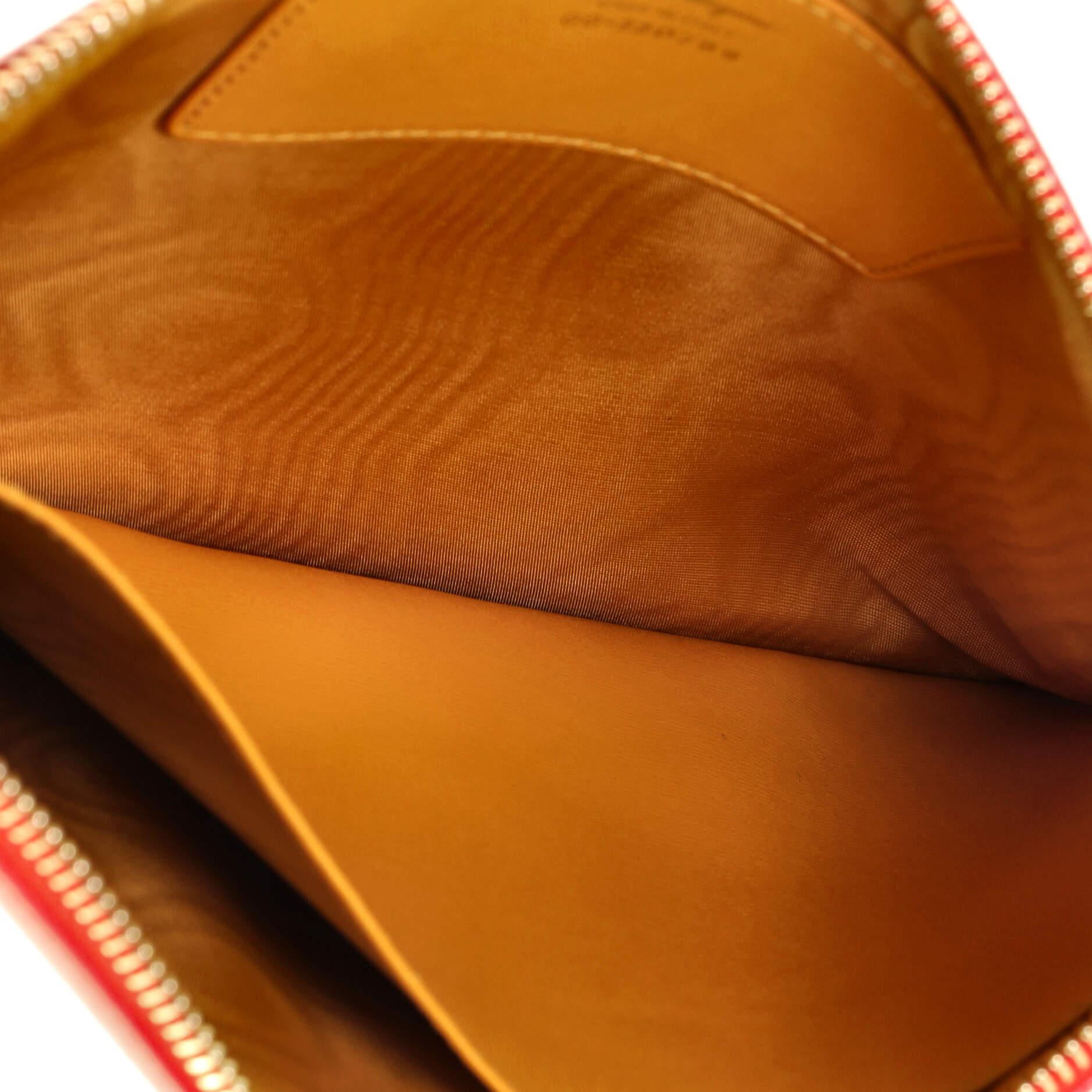 Women's or Men's Salvatore Ferragamo Gancini Wristlet Clutch Leather Medium