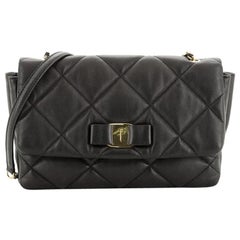 Salvatore Ferragamo Ginny Crossbody Tasche Gestepptes Leder Medium