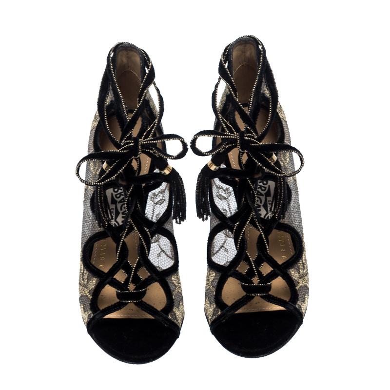 Salvatore Ferragamo Gold Lace And Black Velvet Tokara Ankle Wrap Sandal Size37.5 In New Condition In Dubai, Al Qouz 2