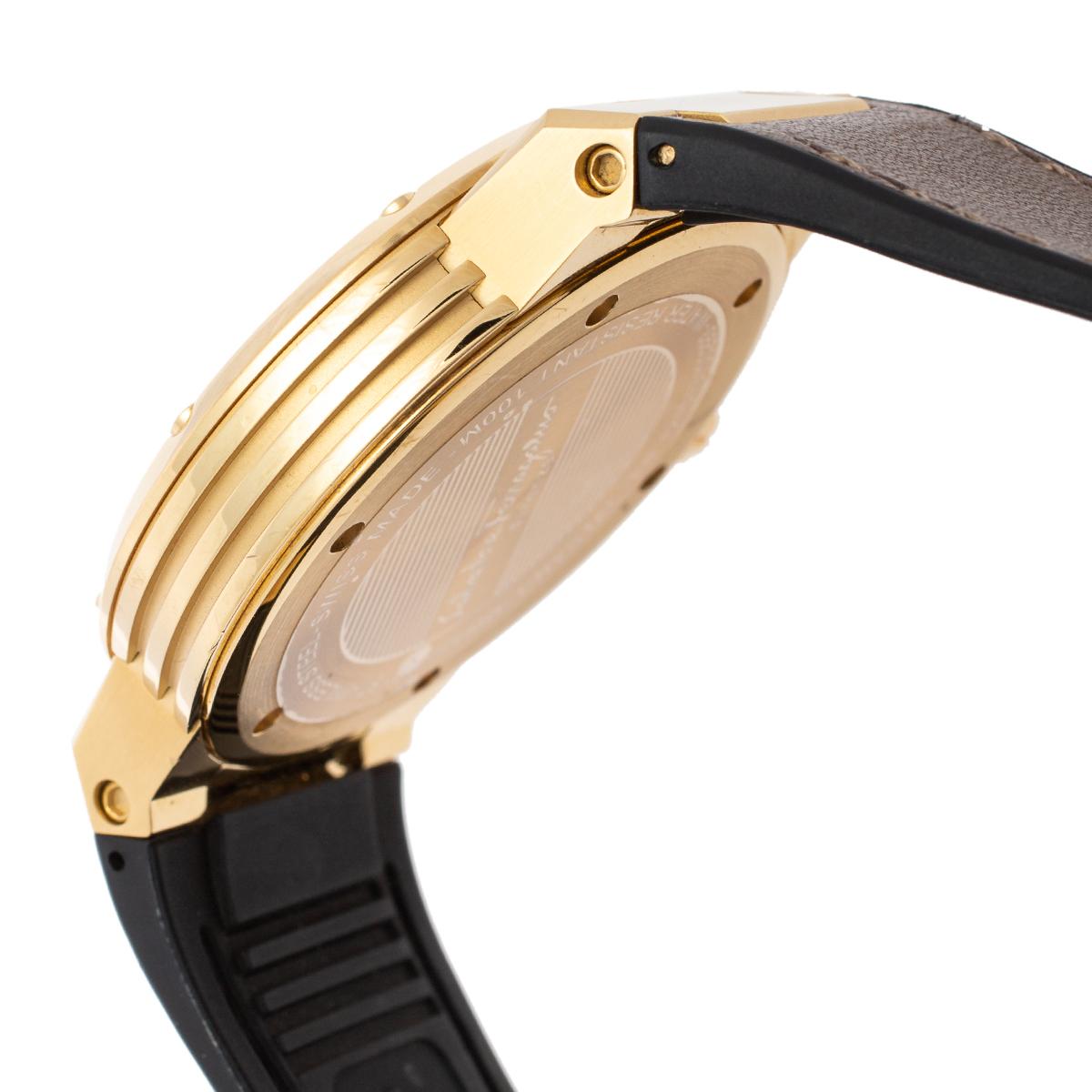 Salvatore Ferragamo Gold Tone Stainless Steel & Leather Men's Wristwatch 44 mm In Good Condition In Dubai, Al Qouz 2
