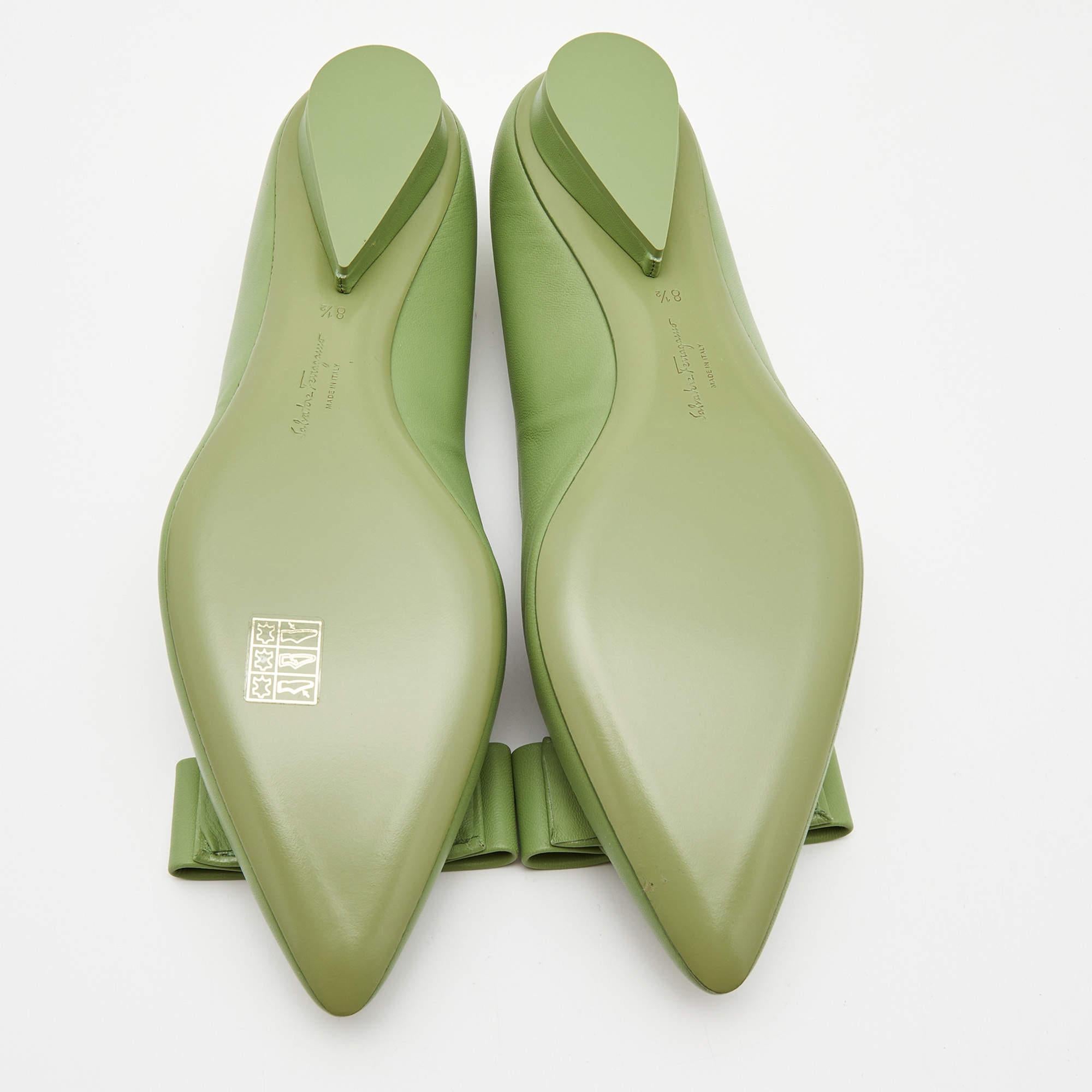 Salvatore Ferragamo Green Leather Viva Bow Ballet Flats Size 39 4
