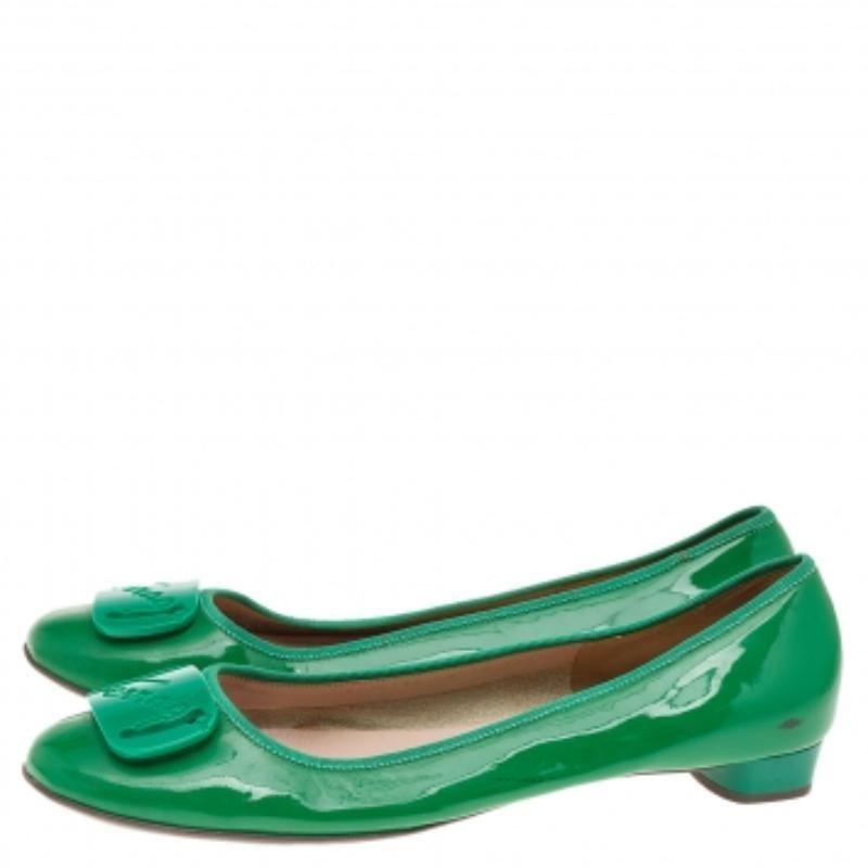 Women's Salvatore Ferragamo Green Patent Leather Ballet Flats Size 41