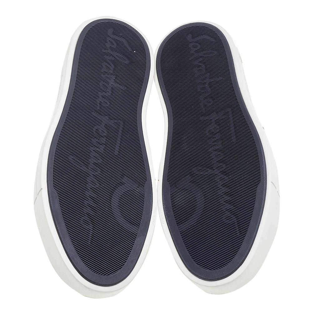 Men's Salvatore Ferragamo Grey/Black Gancini Coated Canvas Anson Sneakers Size 41.5