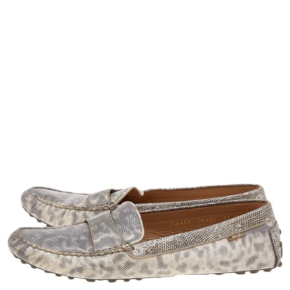 Salvatore Ferragamo Grey Leather Slip on Loafers Size 41.5 For Sale 1