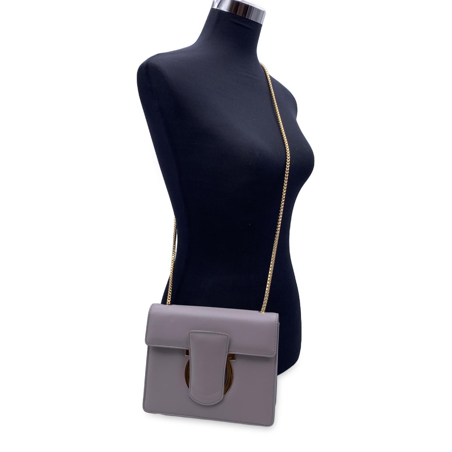 Gray Salvatore Ferragamo Grey Leather Thalia Box Shoulder Bag For Sale