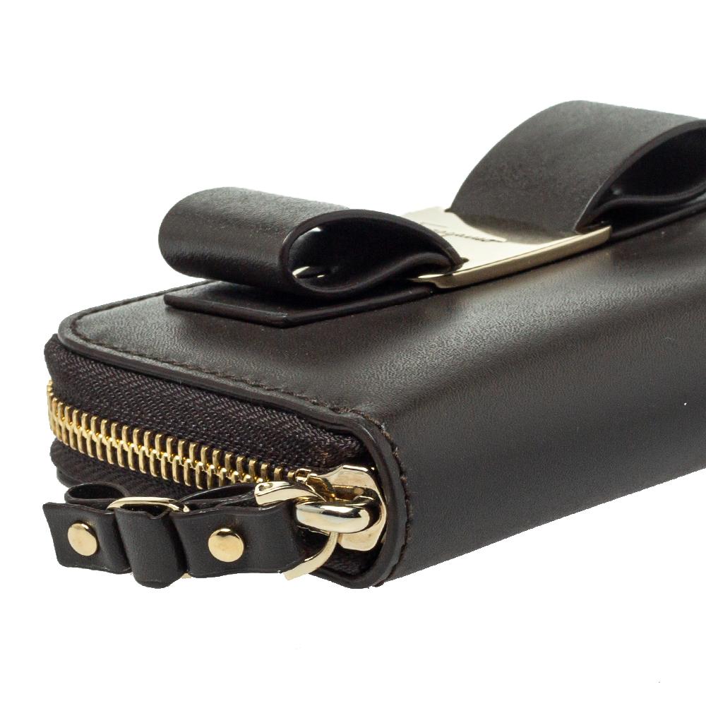Women's Salvatore Ferragamo Grey Leather Vara Bow Coin Purse
