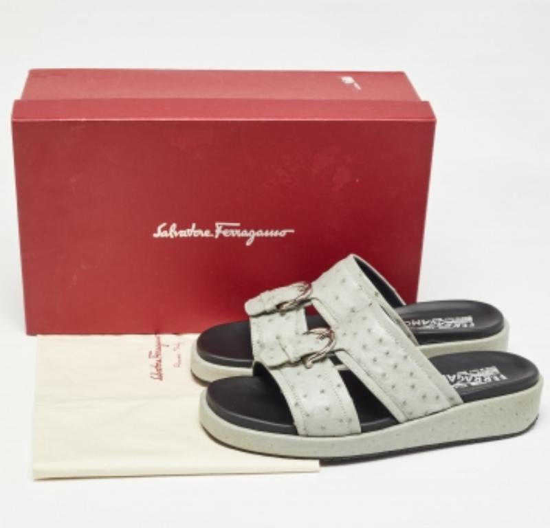 Salvatore Ferragamo Grau Strauß Lutfi Plateau Pantoletten Größe 40.5 im Angebot 5