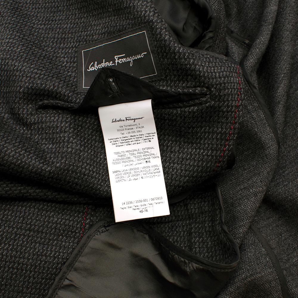 Men's Salvatore Ferragamo Grey Wool Knit Single Breasted Blazer - Size Medium 48 For Sale