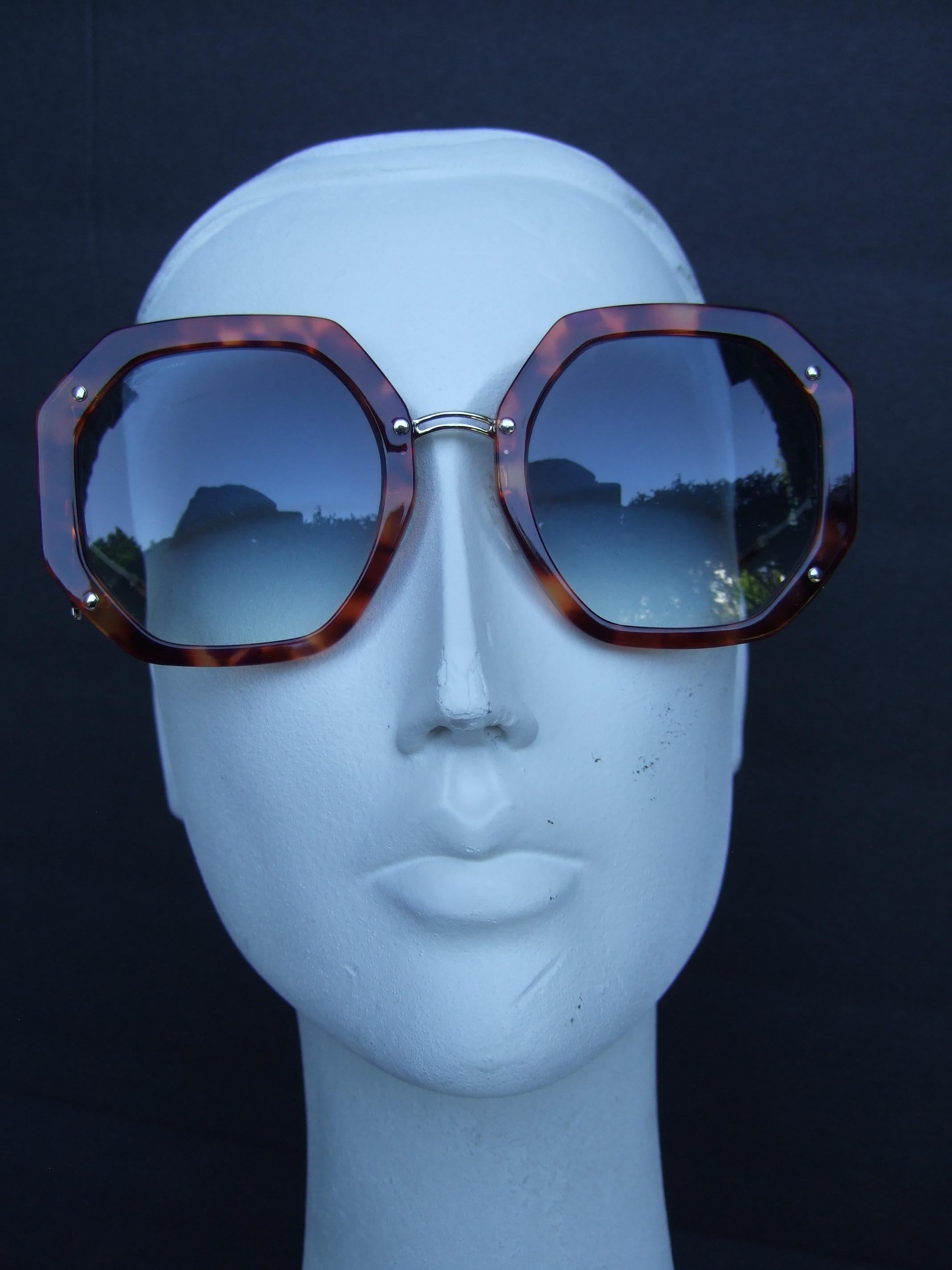 tortoise shell sunglasses women's