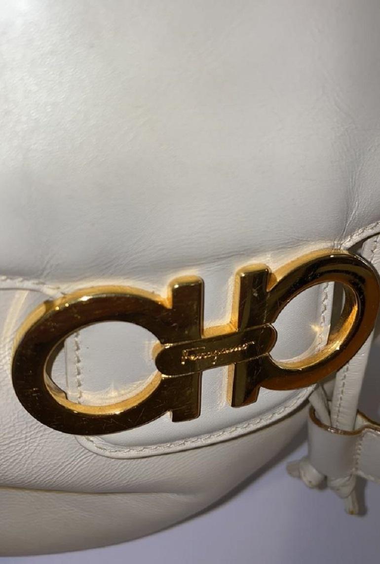 Salvatore Ferragamo Ivory Leather Gold Gancini Logo Mini Backpack 860724 In Good Condition In Dix hills, NY