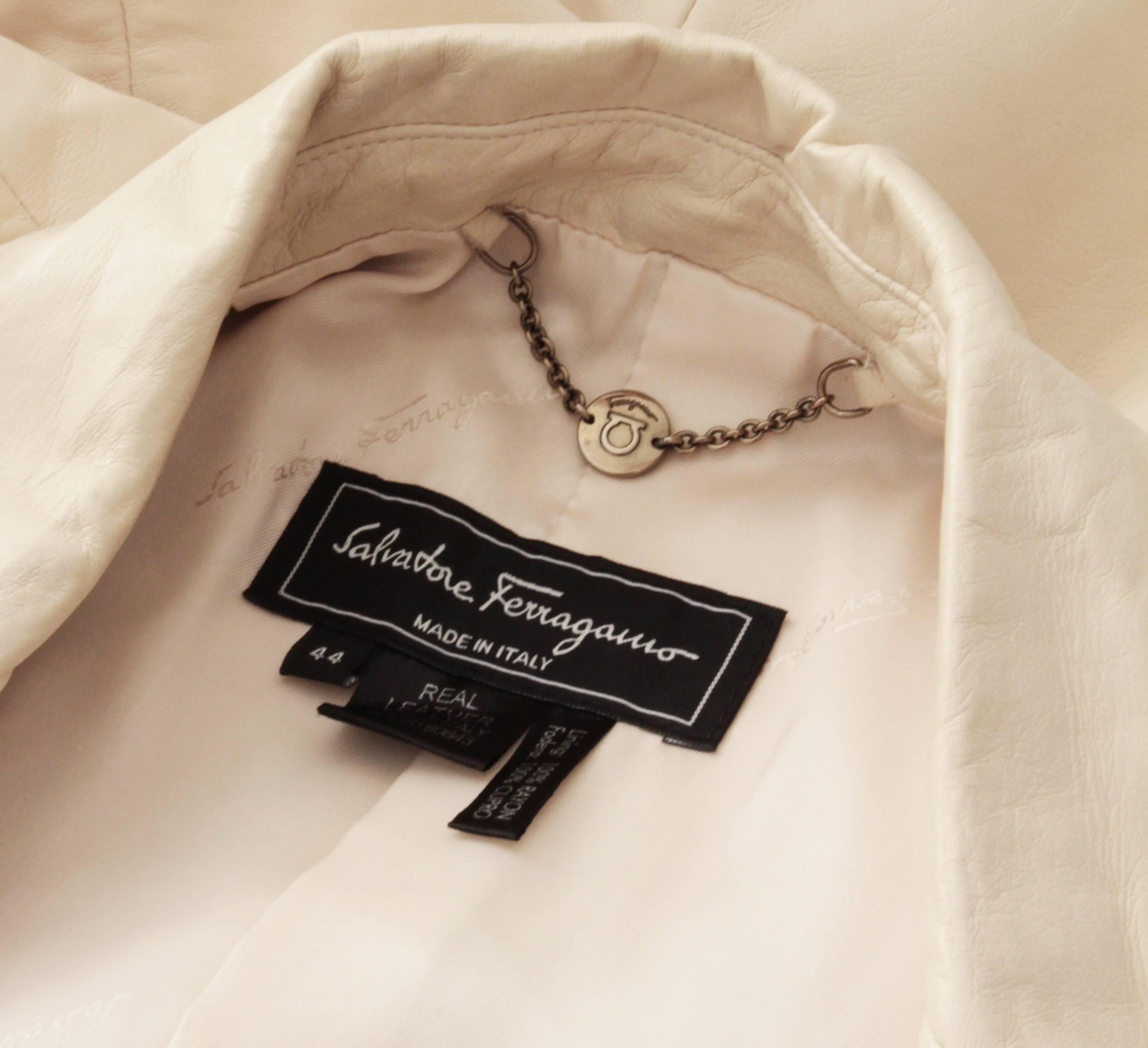 Salvatore Ferragamo Jacket Soft Leather Vanilla Cream Blazer Size 44 Italy For Sale 2