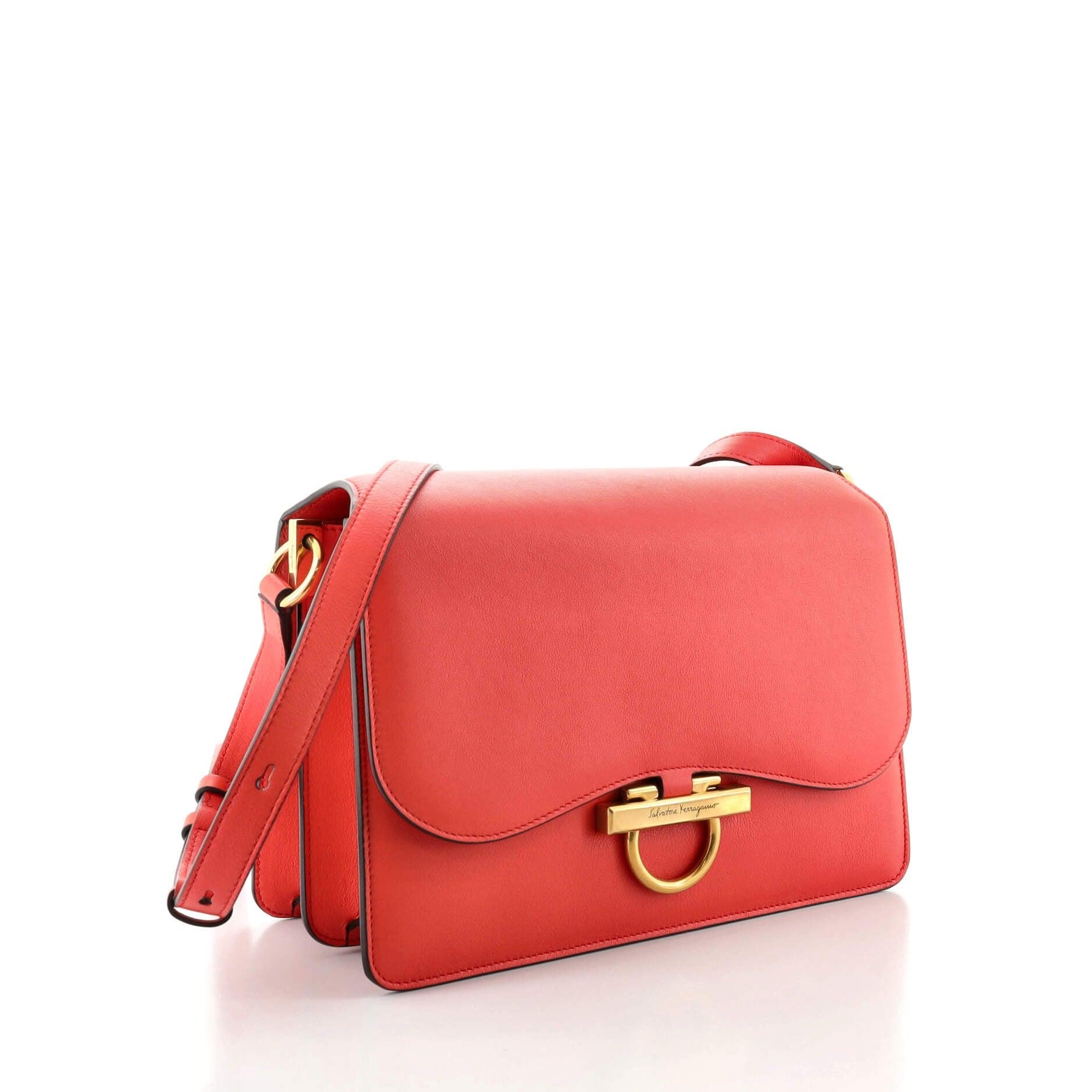 Red Salvatore Ferragamo Joanne Shoulder Bag Leather Large