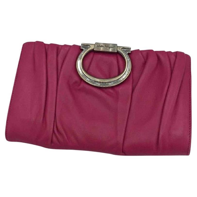 Salvatore Ferragamo Leather Clutch Bag in Pink