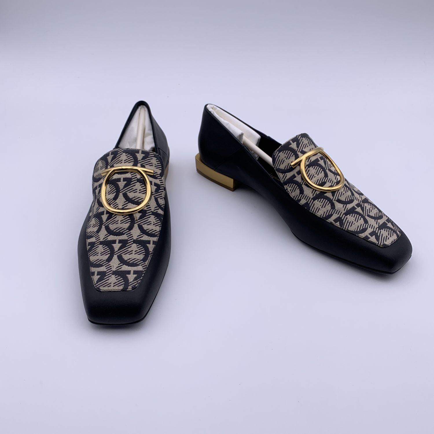 Salvatore Ferragamo Leather Gancini Lana T1 Loafers Size 8.5C 39C In New Condition In Rome, Rome
