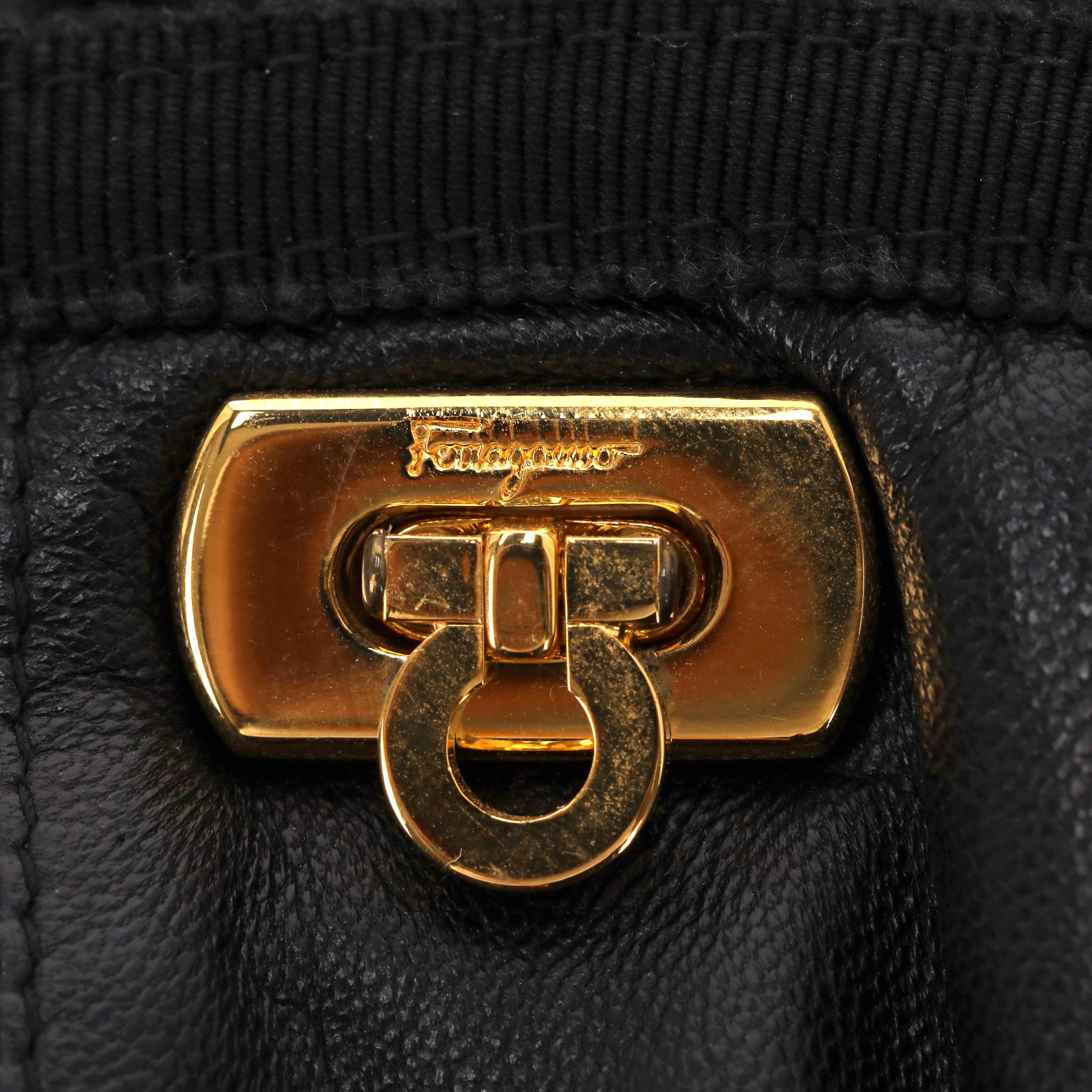 Salvatore Ferragamo - Robe à bretelles en cuir Pour femmes en vente