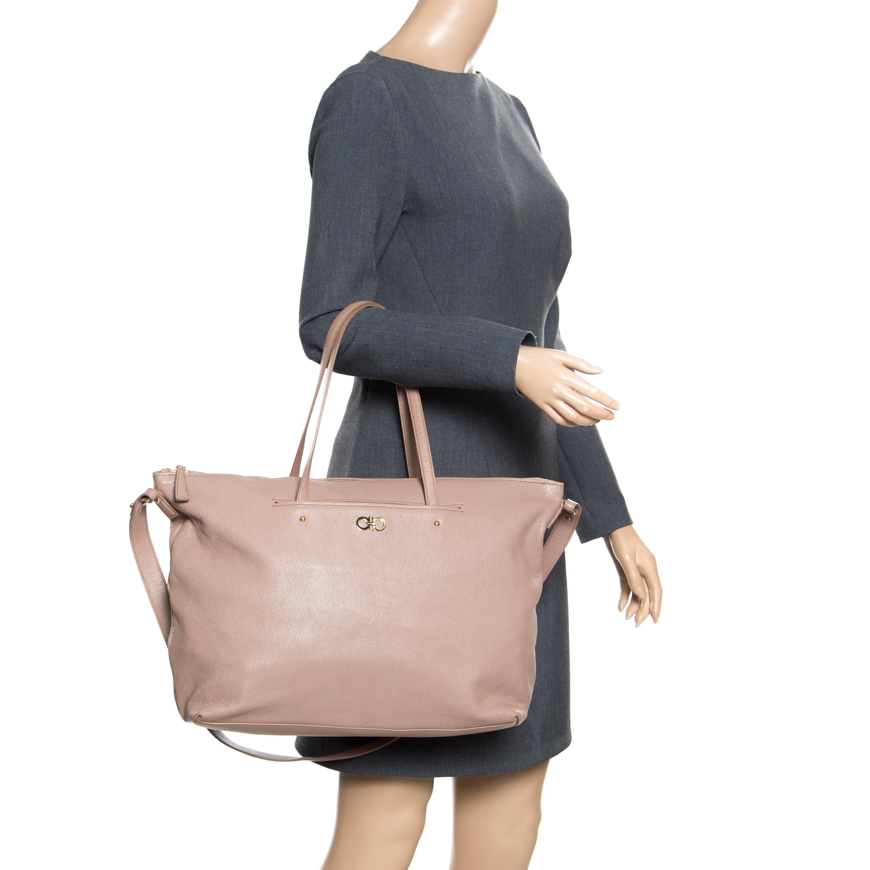Salvatore Ferragamo Light Brown Leather Mika Tote For Sale at 1stDibs