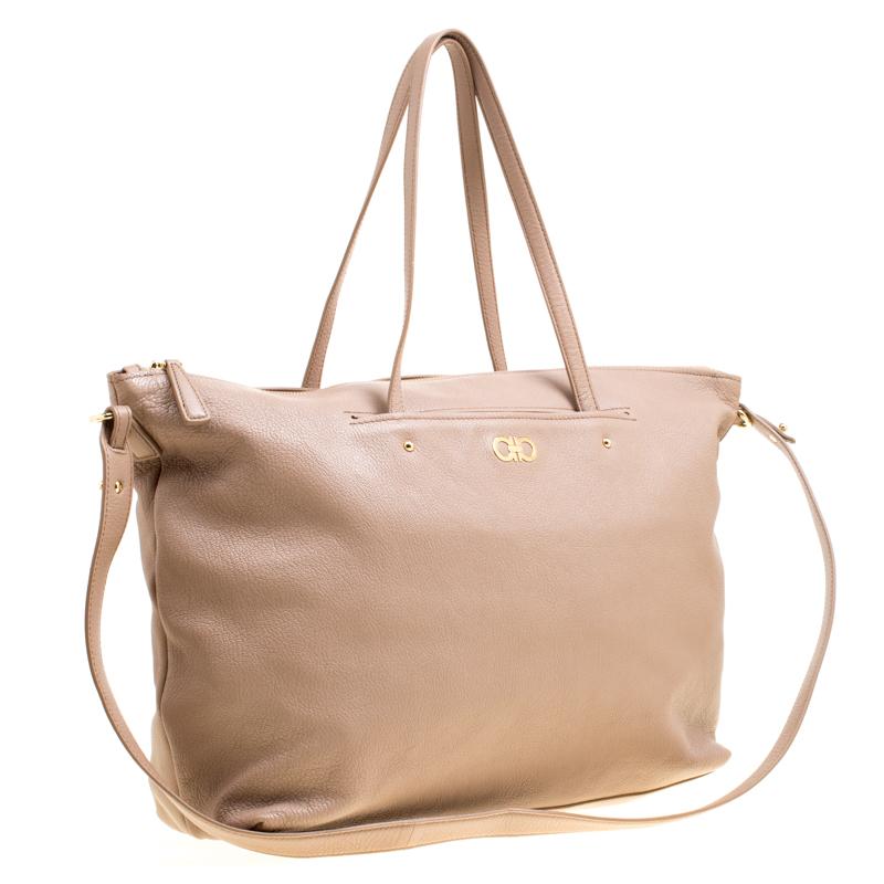 Salvatore Ferragamo Light Brown Leather Mika Tote For Sale at 1stDibs