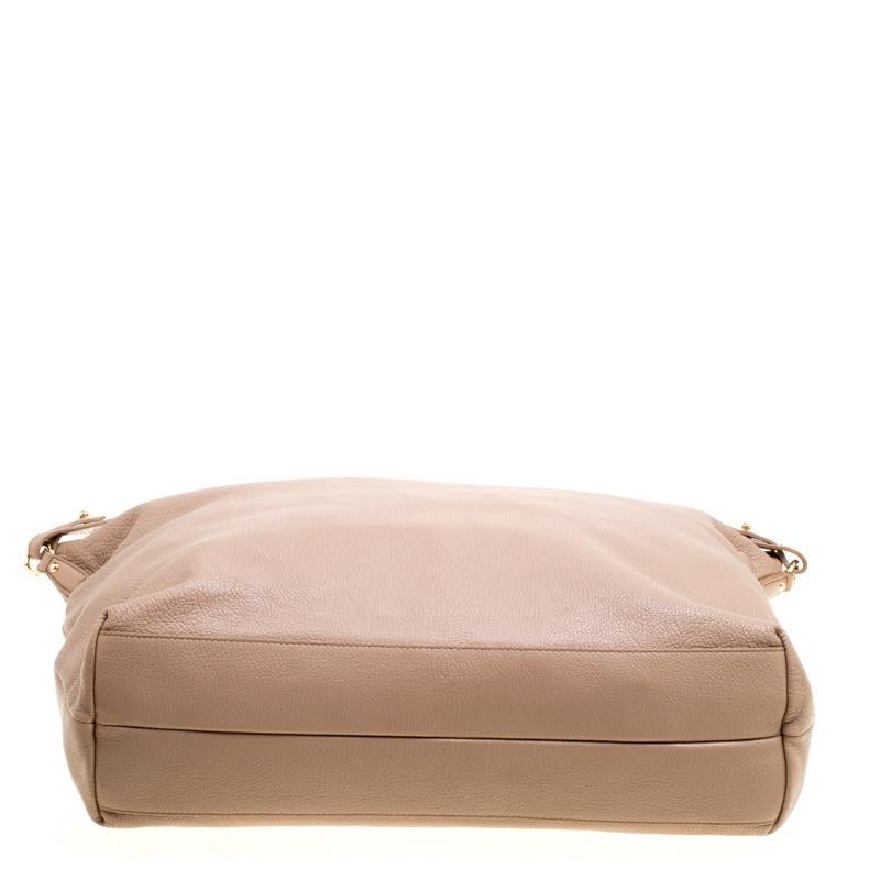 Salvatore Ferragamo Light Brown Leather Mika Tote For Sale at 1stDibs