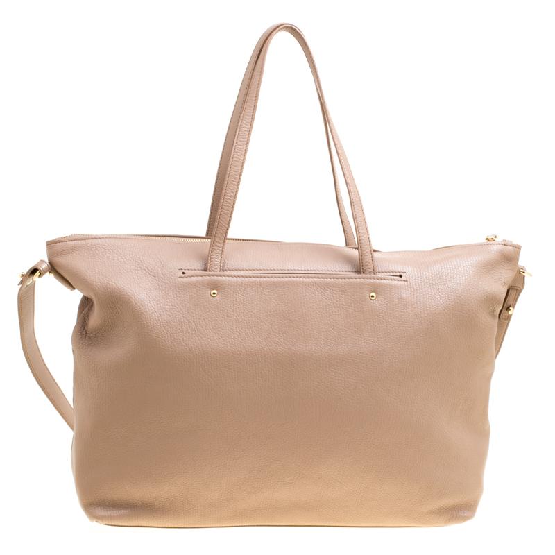 Salvatore Ferragamo Light Brown Leather Mika Tote For Sale at 1stDibs