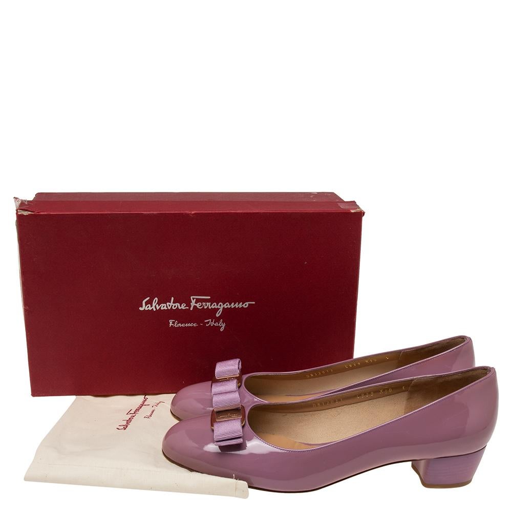 Salvatore Ferragamo Lilac Patent Leather Vara Bow Pumps Size 40.5 4