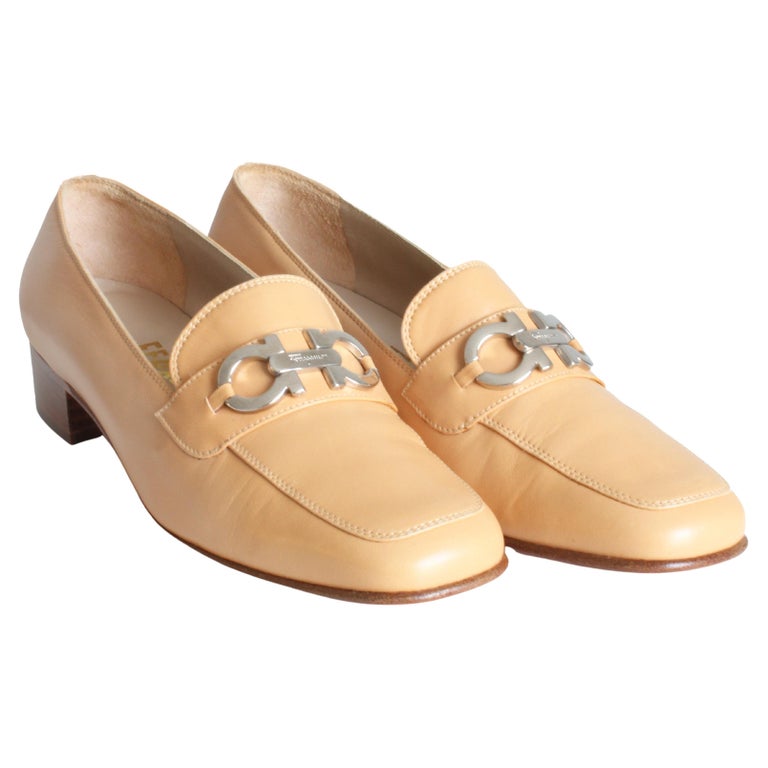 Salvatore Ferragamo Loafers Flats Tan Leather Silver Gancini Bit NWD Size  7.5B For Sale at 1stDibs