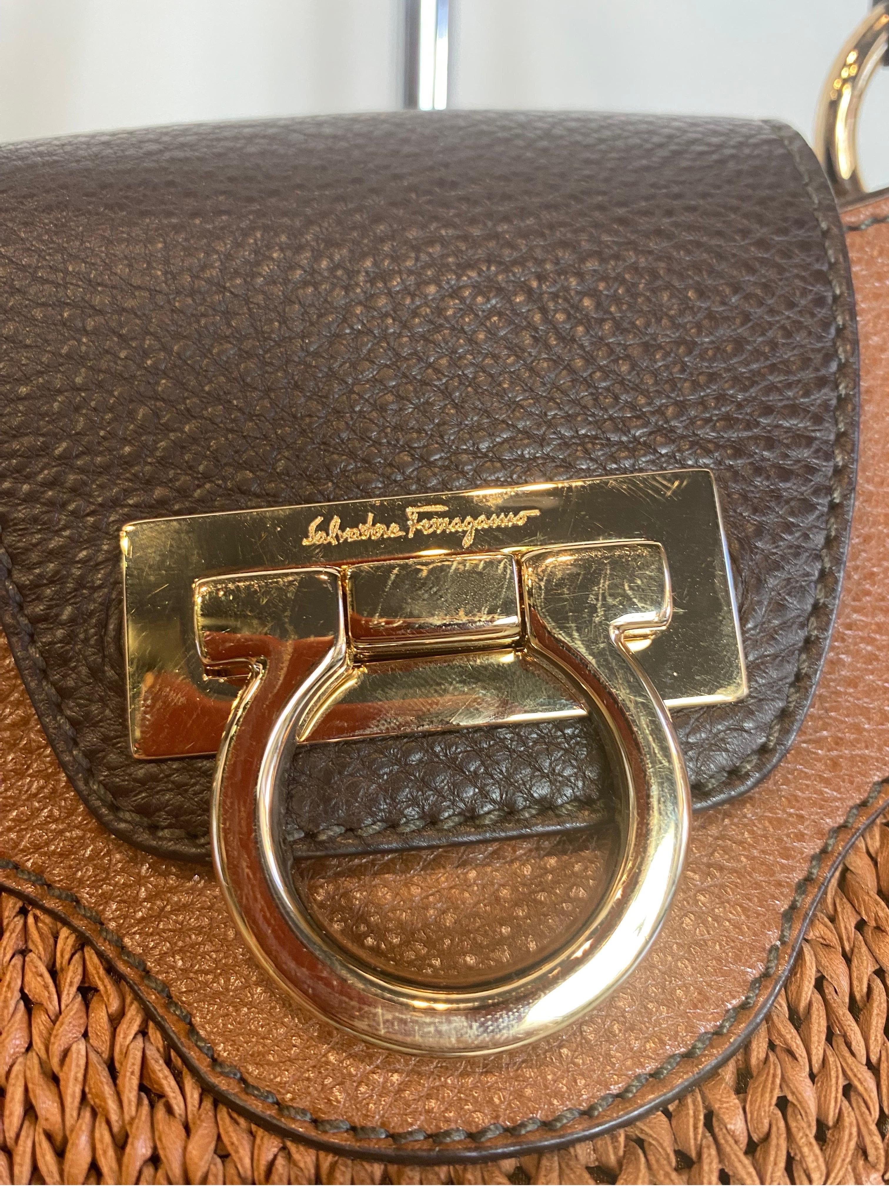 Brown Salvatore Ferragamo Marina shoulder crochet bag