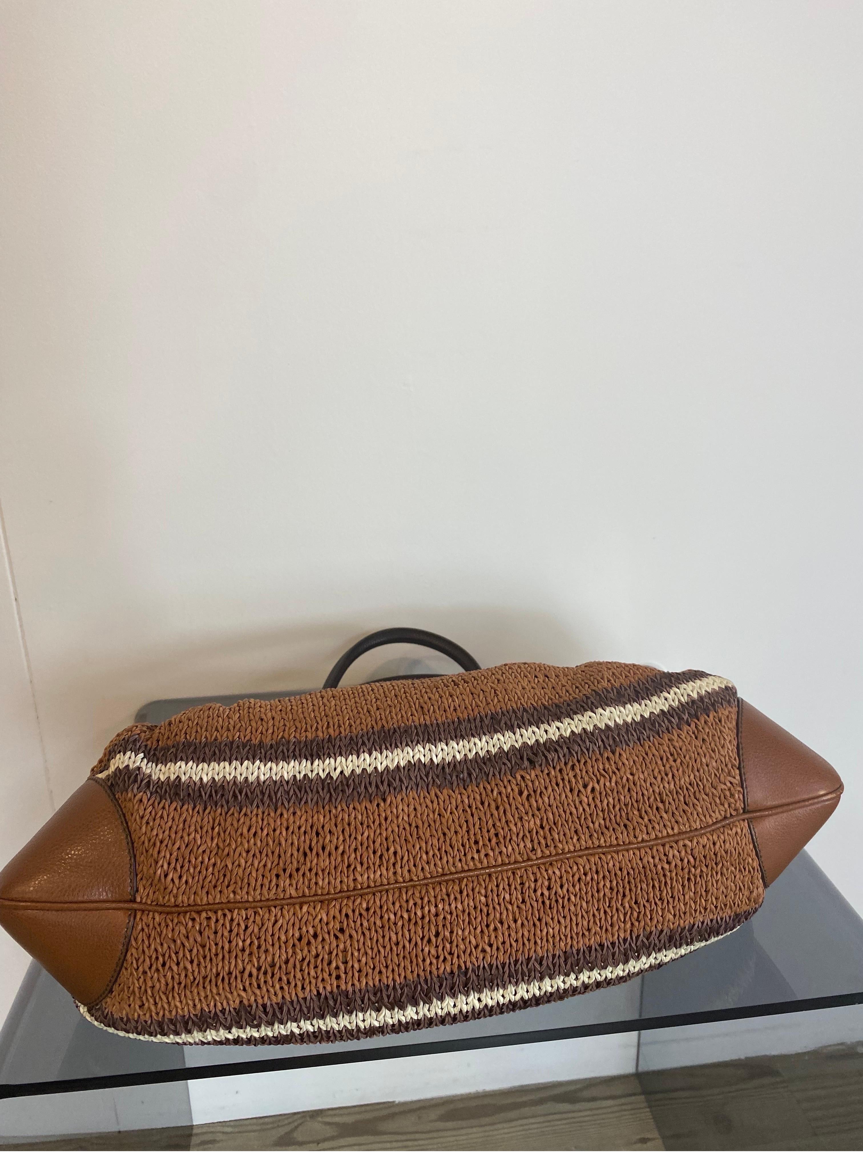 Salvatore Ferragamo Marina shoulder crochet bag 2