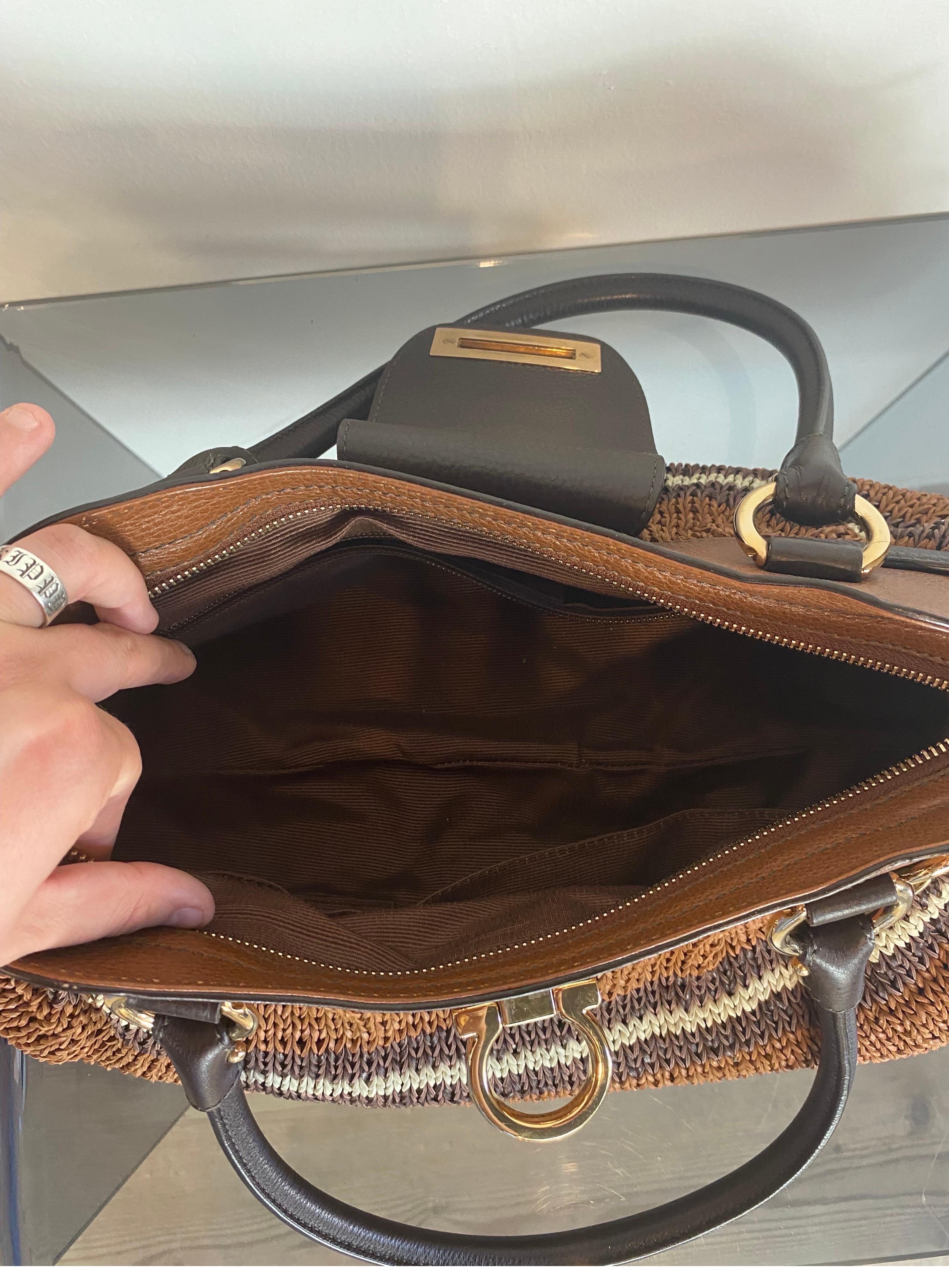Salvatore Ferragamo Marina shoulder crochet bag 3