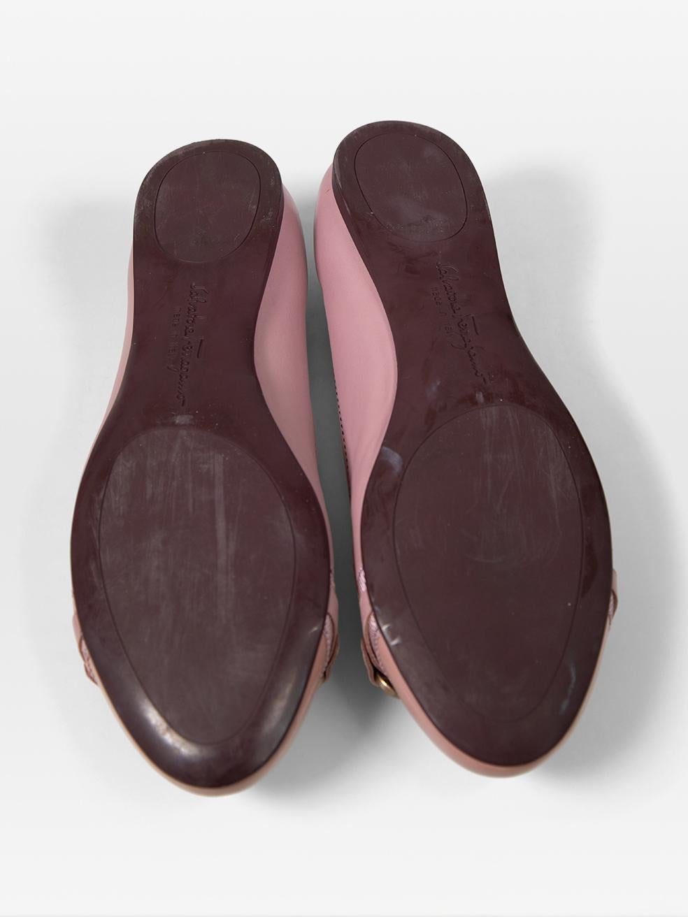 Salvatore Ferragamo Mauve Leather Ballet Flats Size US 9.5 In Good Condition For Sale In London, GB