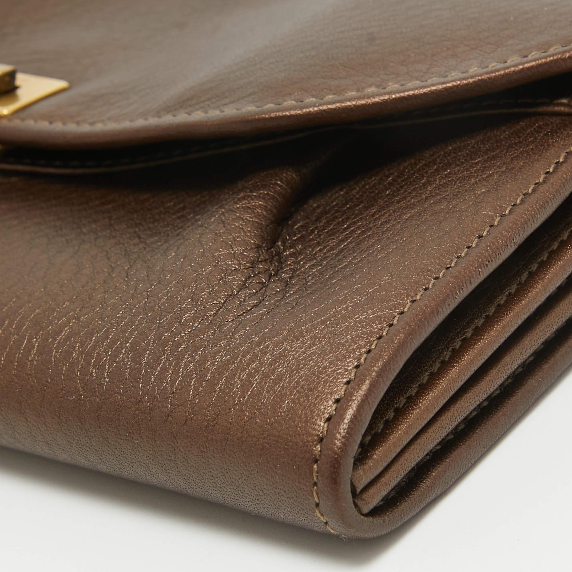 Salvatore Ferragamo Metallic Brown Leather Gancini Clasp Continental Wallet For Sale 3