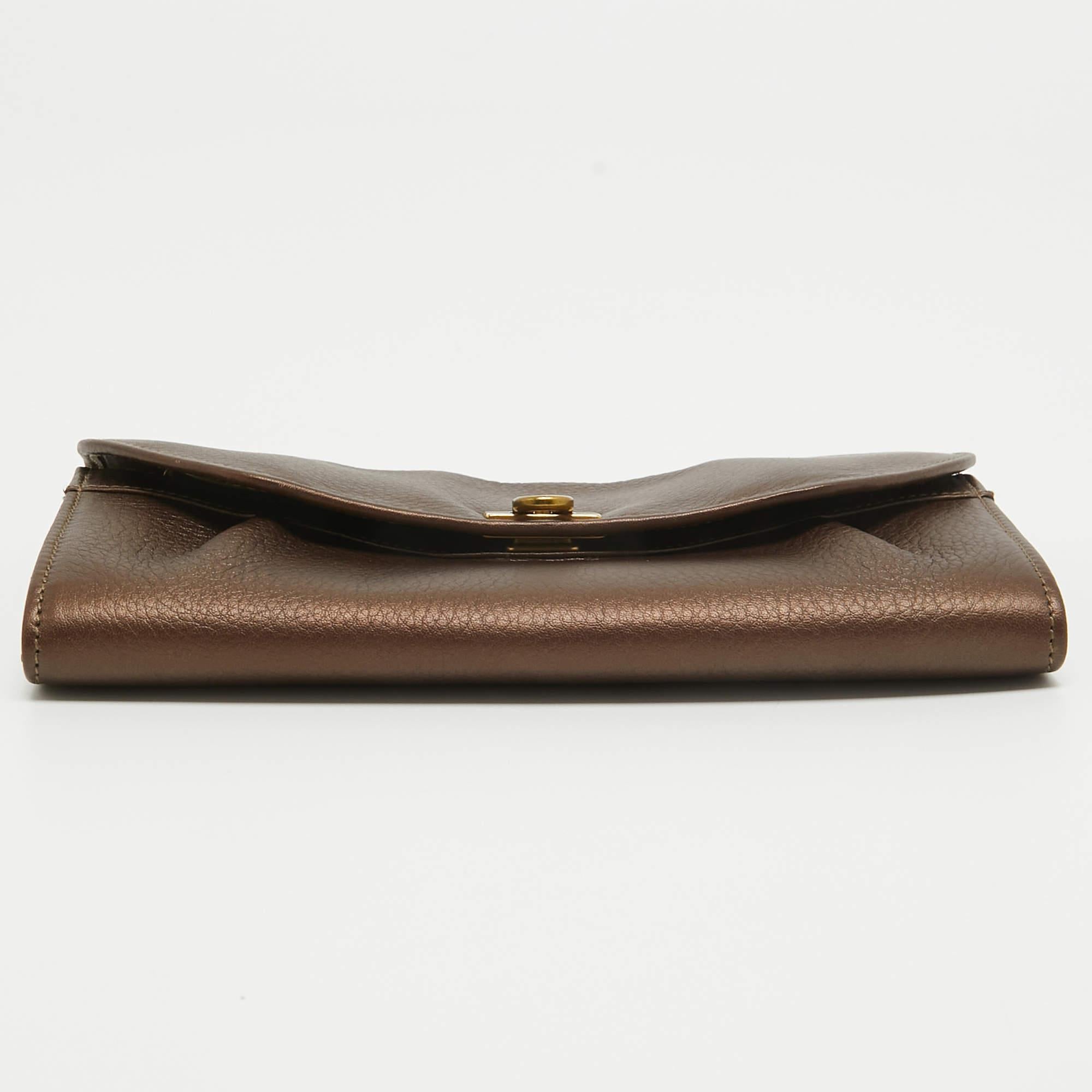 Salvatore Ferragamo Metallic Brown Leather Gancini Clasp Continental Wallet For Sale 5