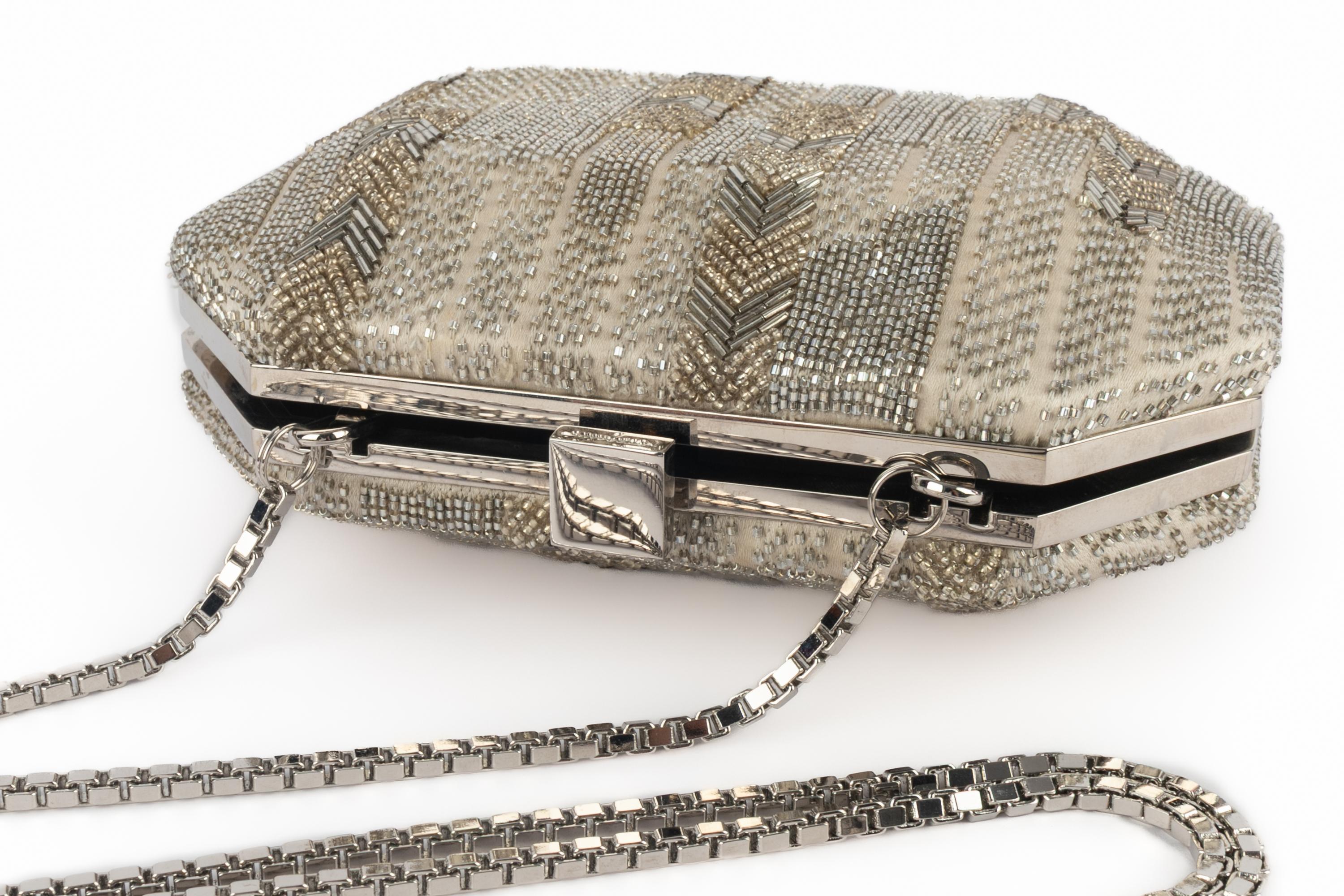 Salvatore Ferragamo minaudiere bag en vente 3