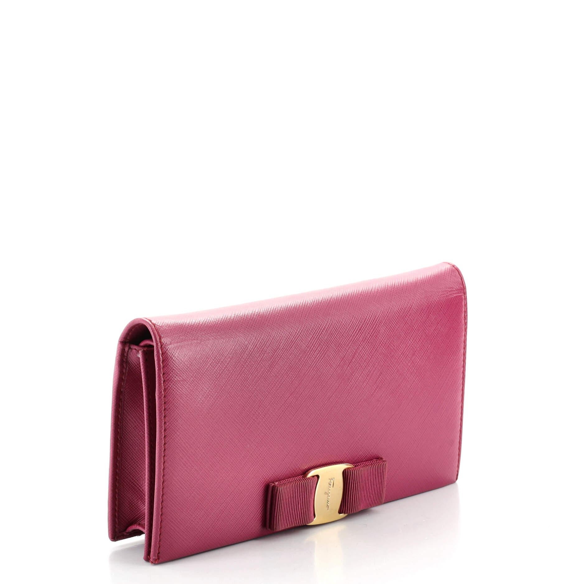 Salvatore Ferragamo Miss Vara Kette Brieftasche Saffiano Leder (Braun)