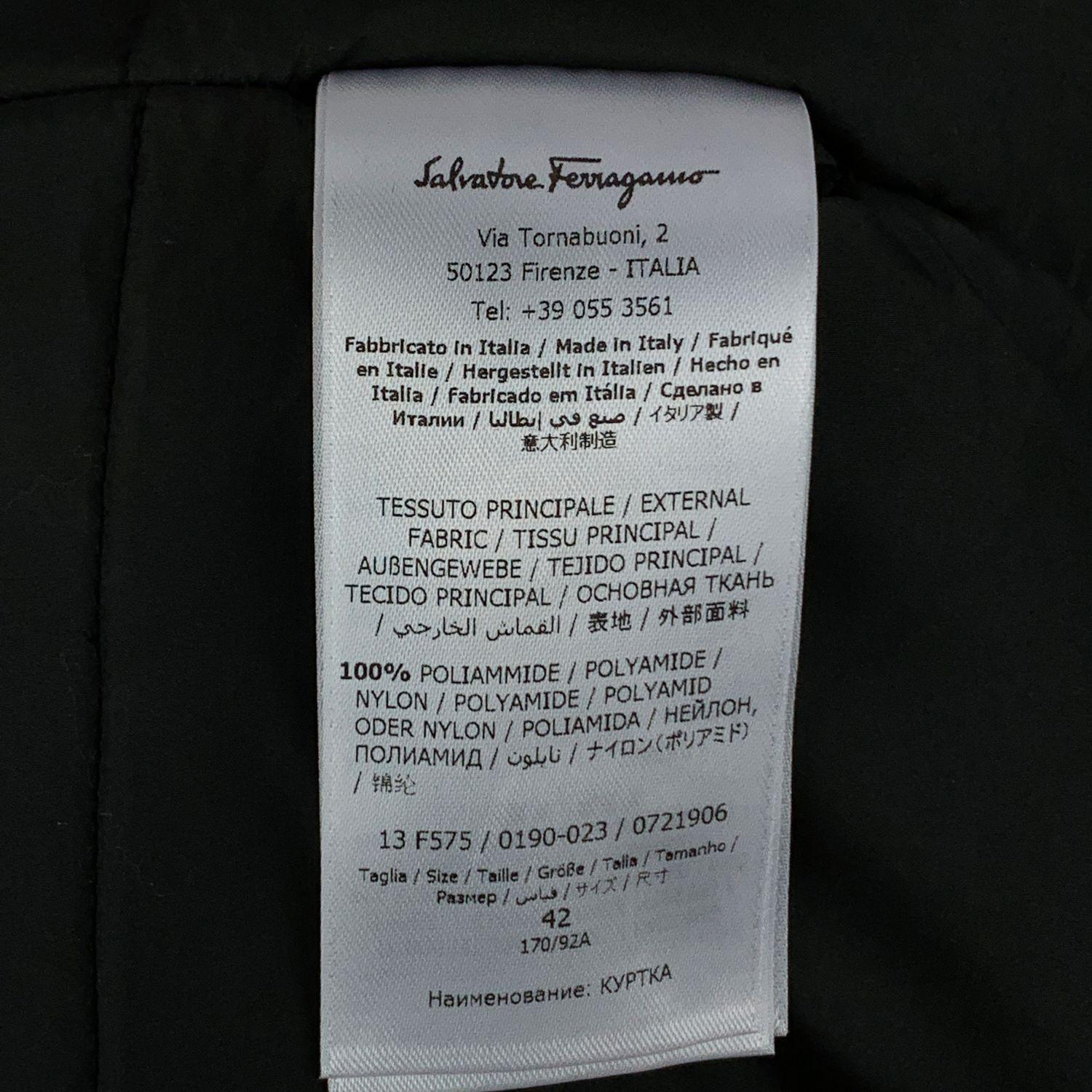 Women's Salvatore Ferragamo Multi Print Puffer Padded Jacket Size 40 IT