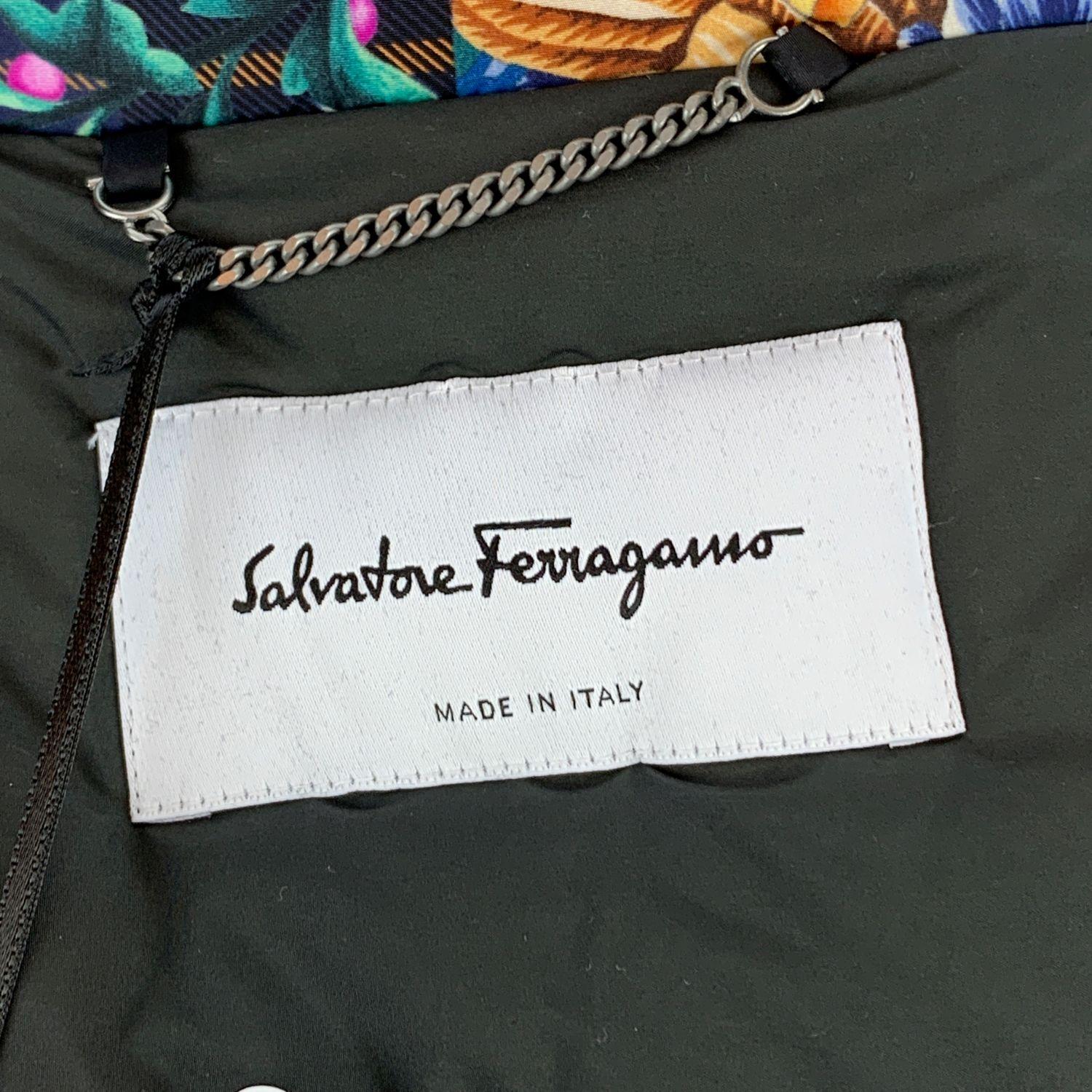 Salvatore Ferragamo Multi Print Puffer Padded Jacket Size 44 IT In New Condition In Rome, Rome