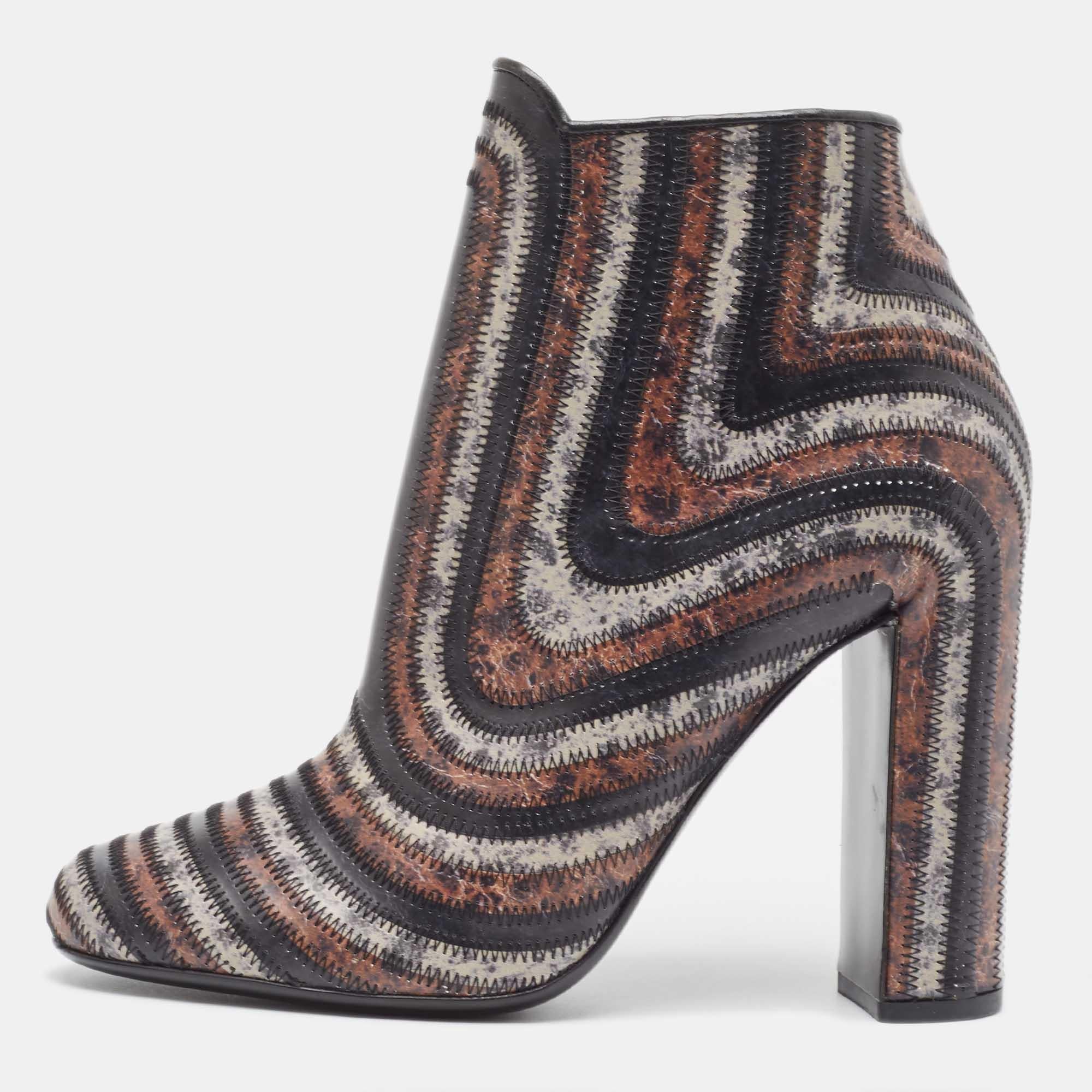Salvatore Ferragamo Multicolor Printed Leather Feeling Ankle Boots Size 39.5 For Sale