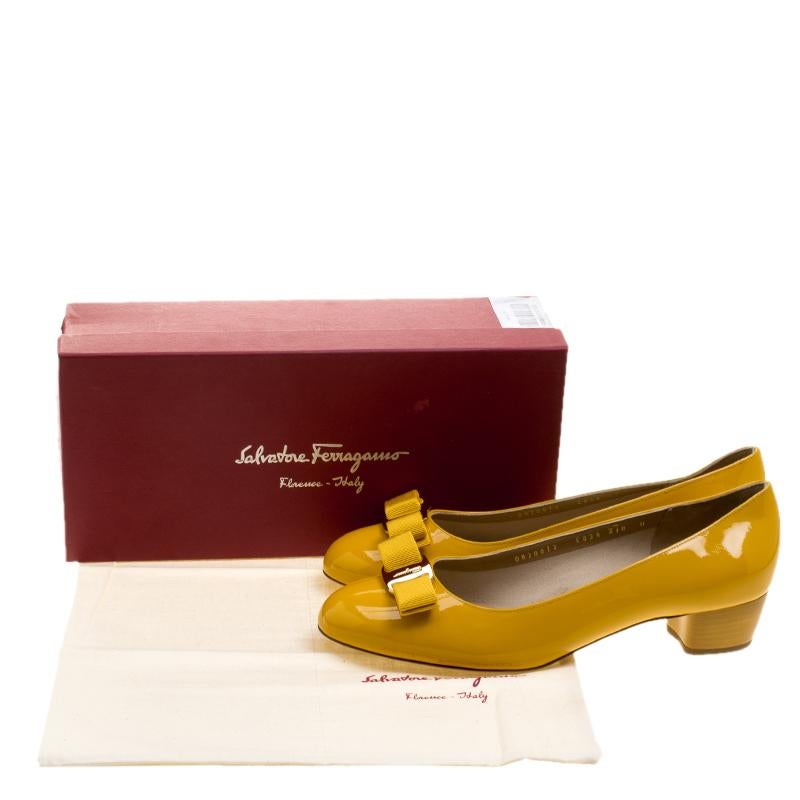 Salvatore Ferragamo Mustard Patent Leather Vara Bow Block Heel Pumps Size 40.5 3