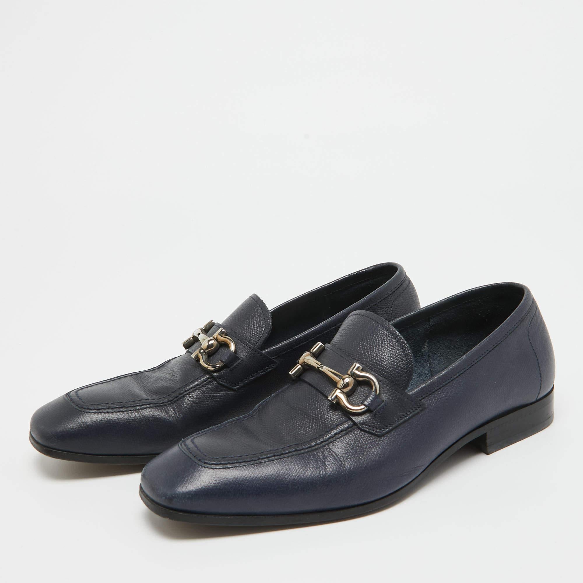 Salvatore Ferragamo Navy Blue Leather Loafers Size 41 For Sale 4